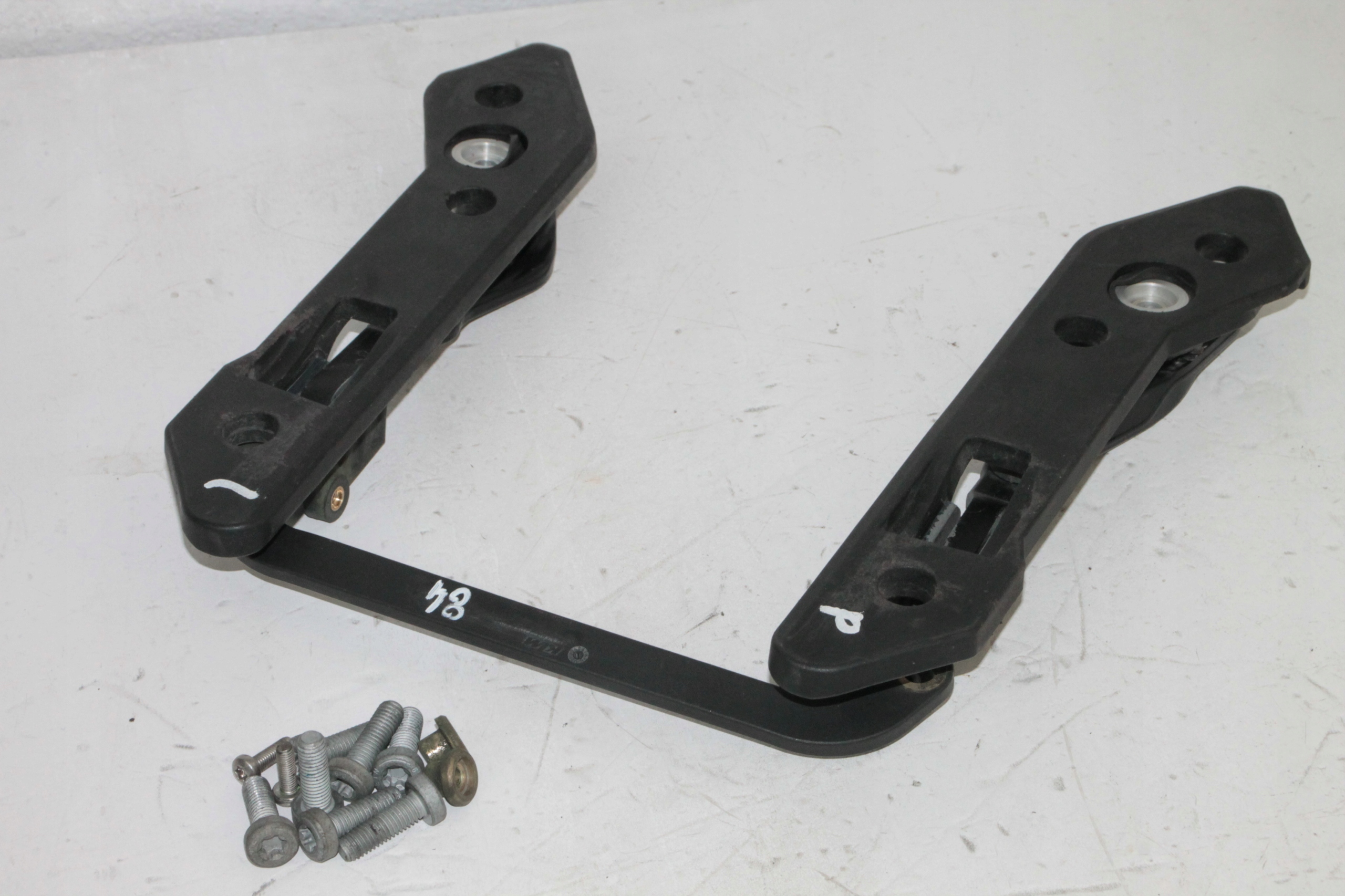 KTM1190 84 - KTM ADVENTURE 1190 КРЕПЛЕНИЕ СУНДУКОВ