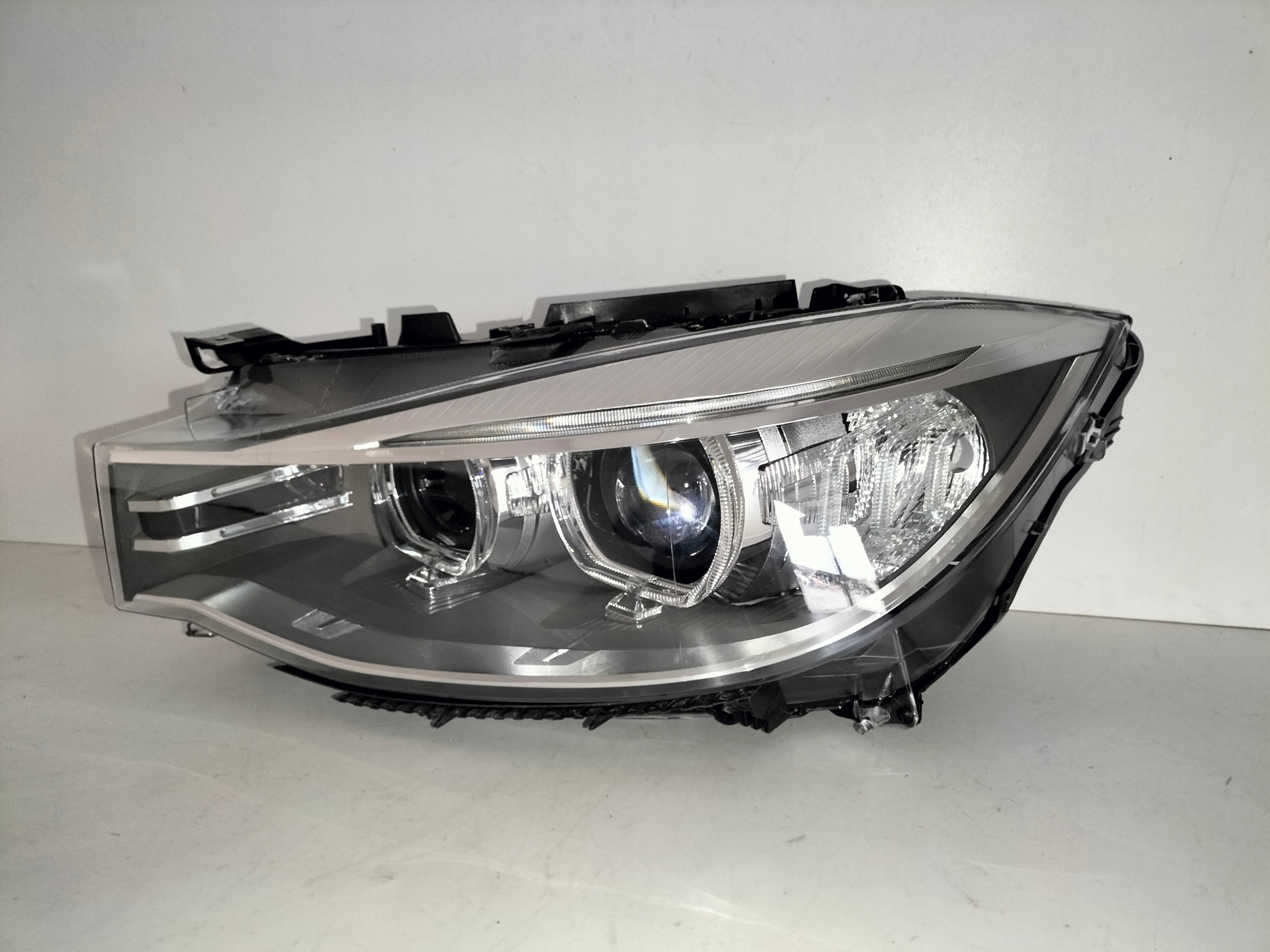 light front reflektor left BMW 3 GT 13-15 XENON