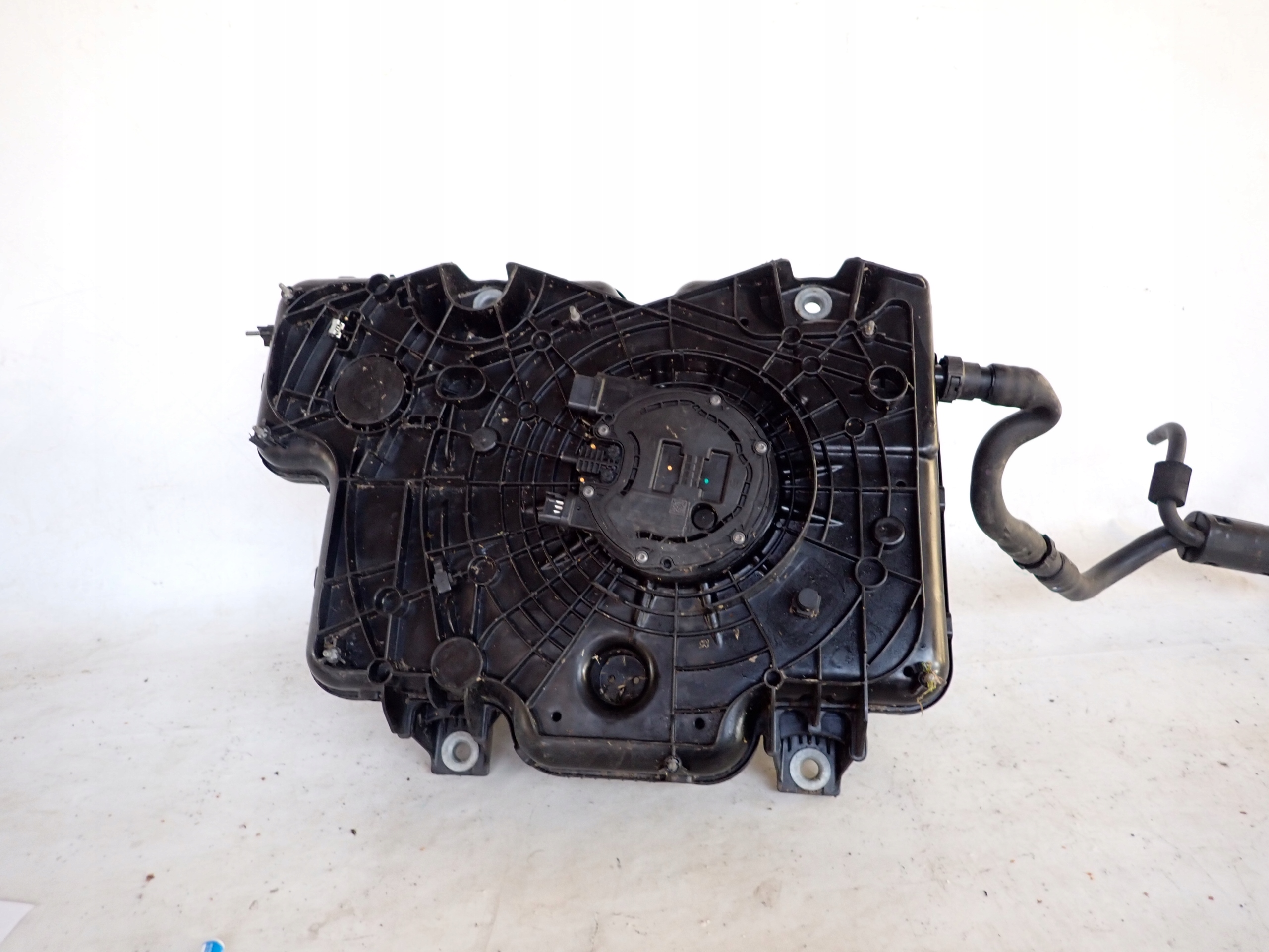 RENAULT MASTER IV Behälter Pumpe ADBLUE