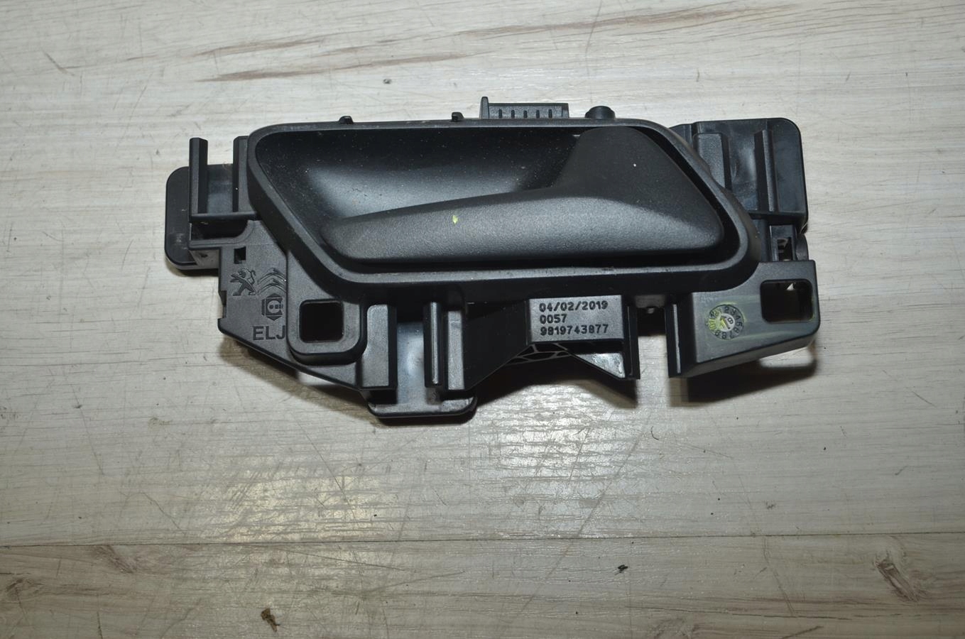 handle inner right front Peugeot Partner IV Rifter 19r