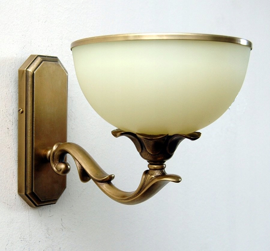 Mosadzné nástenné svietidlo, nástenná lampa z mosadze