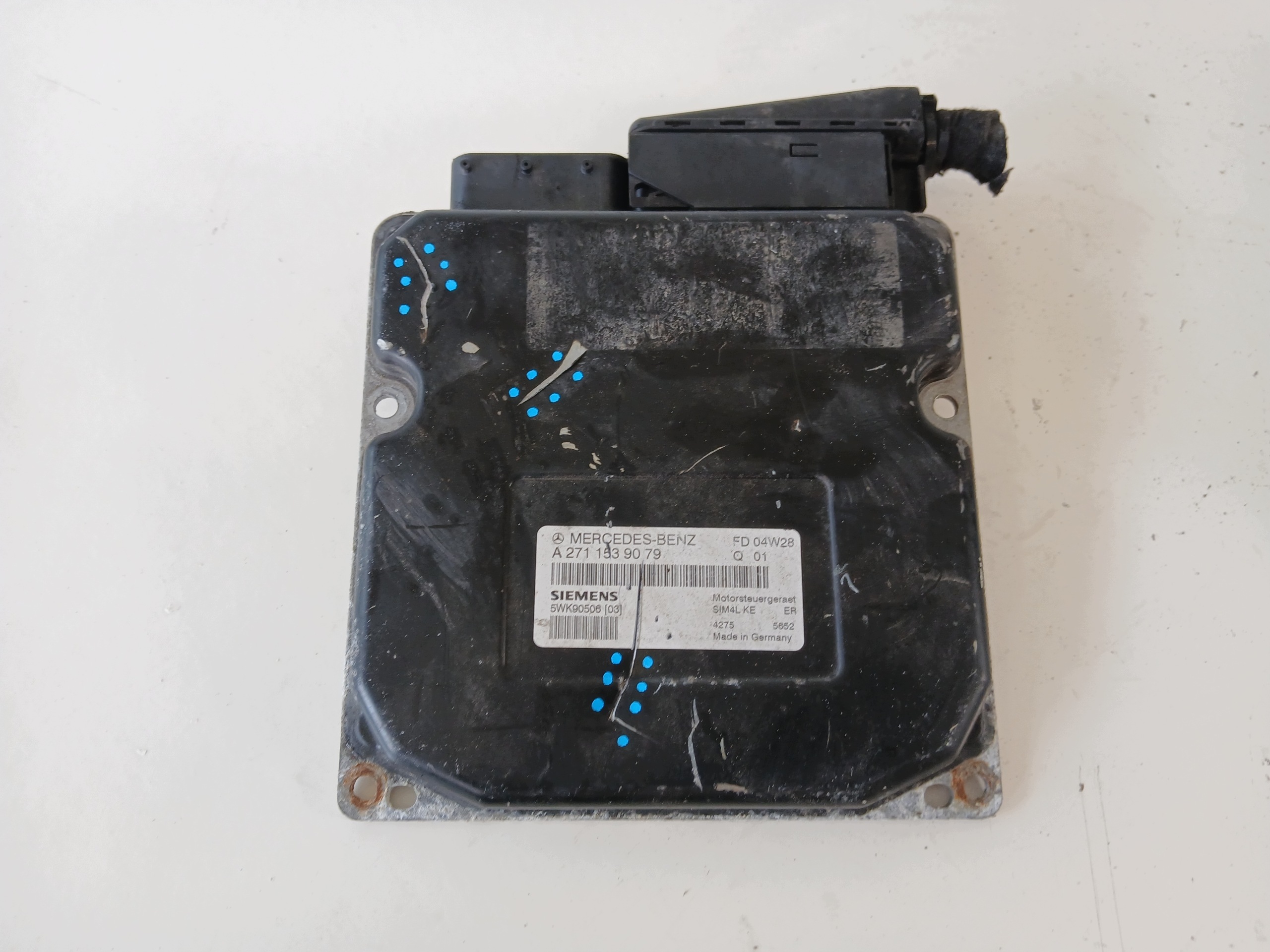 MERCEDES W203 1.8 K control unit computer of the engine A2711539079