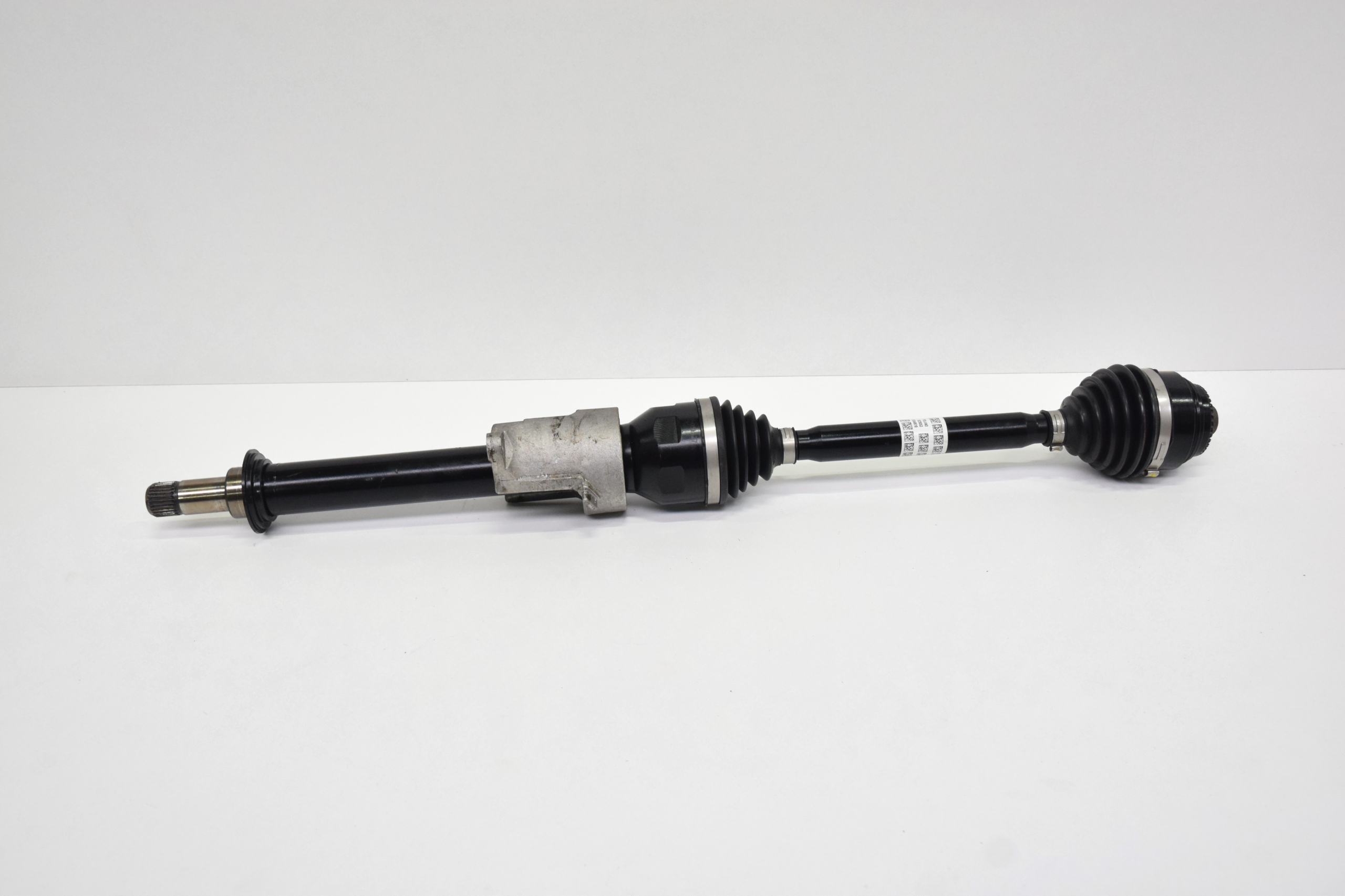 semi-axis right front BMW X1 U11 iX1 U11 eDRIVE 9884798