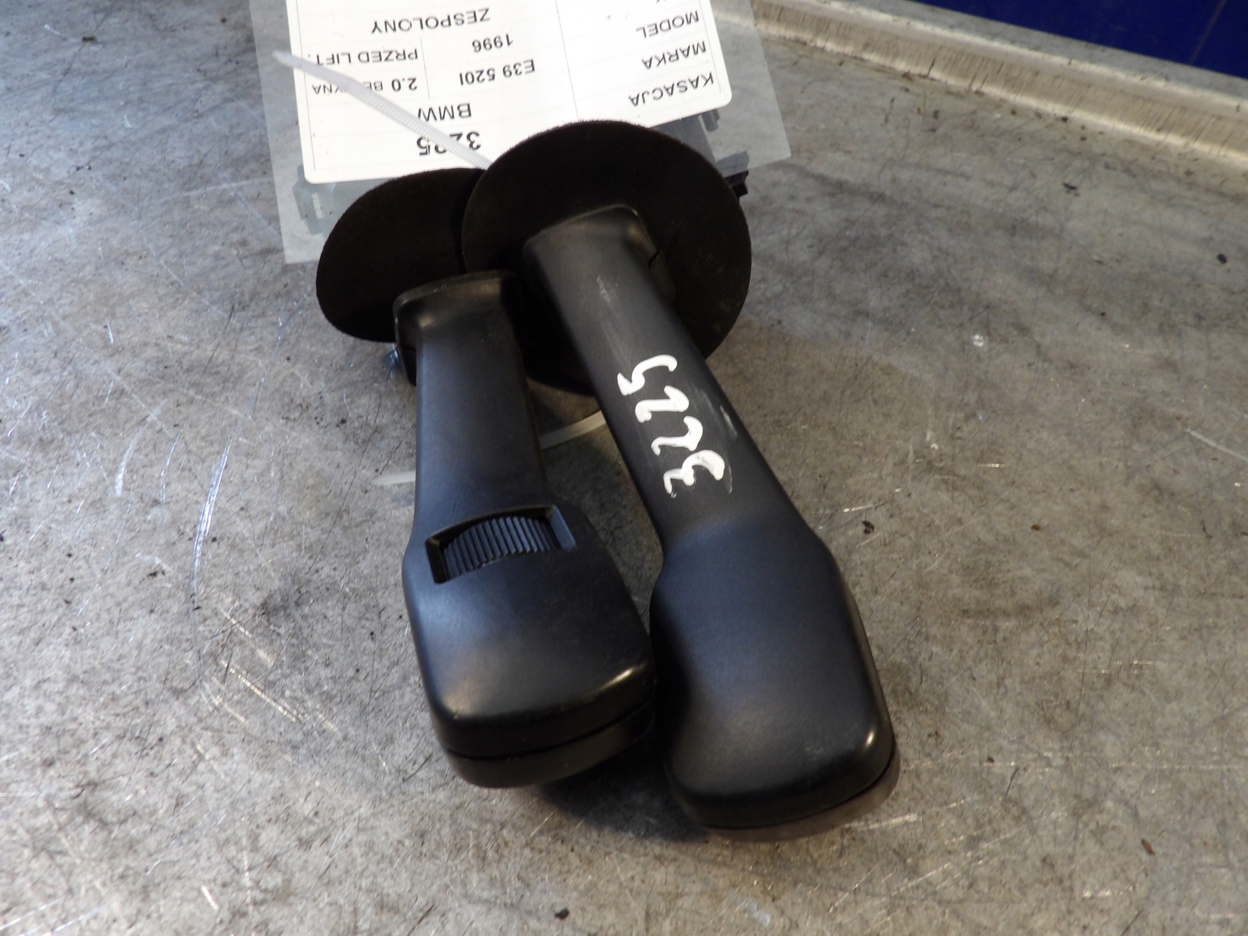 BMW E39 steering wheel levers and controls