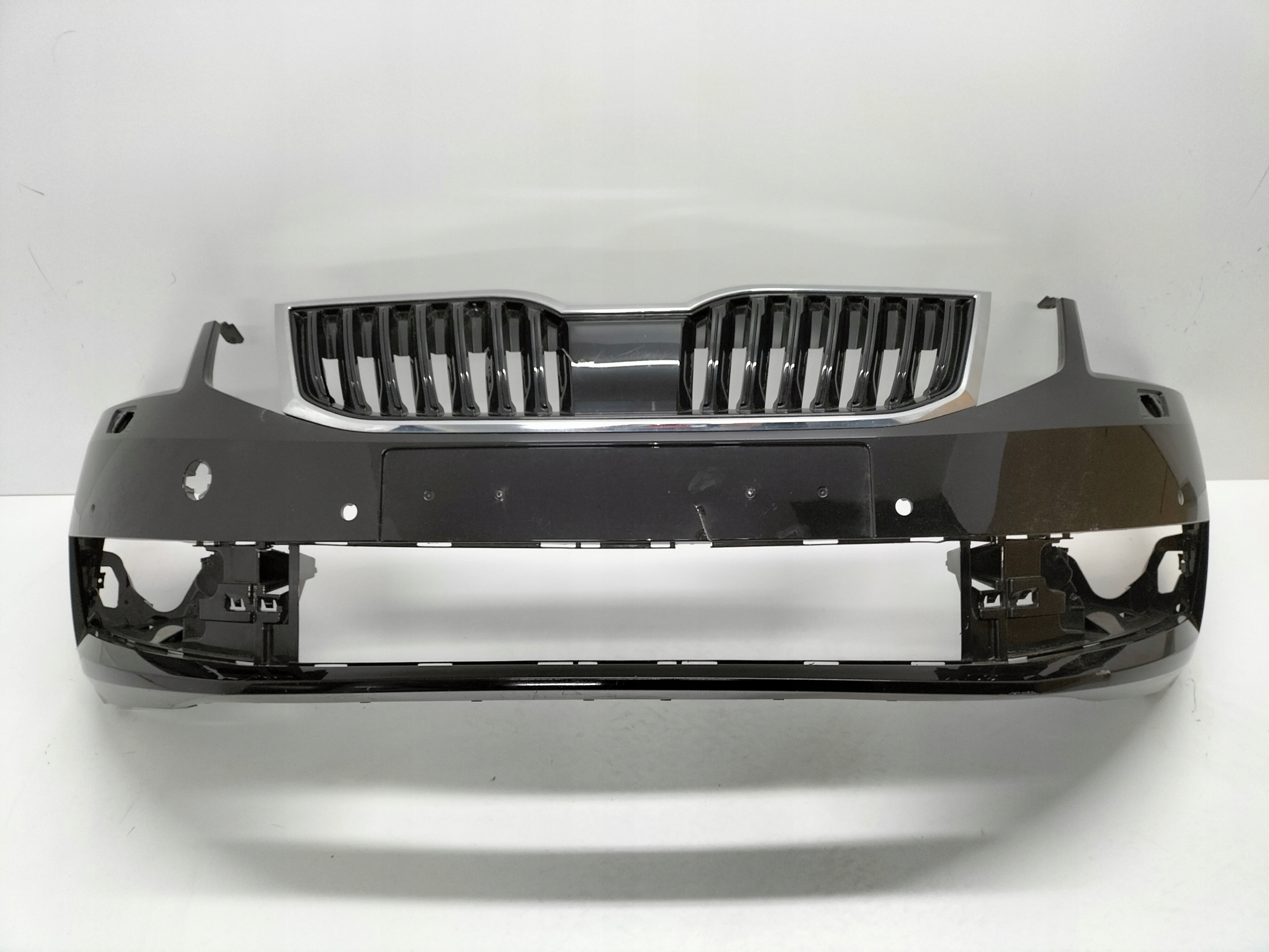 FRONTSTOSSSTANGE VORNE SKODA OCTAVIA III LIFT 17