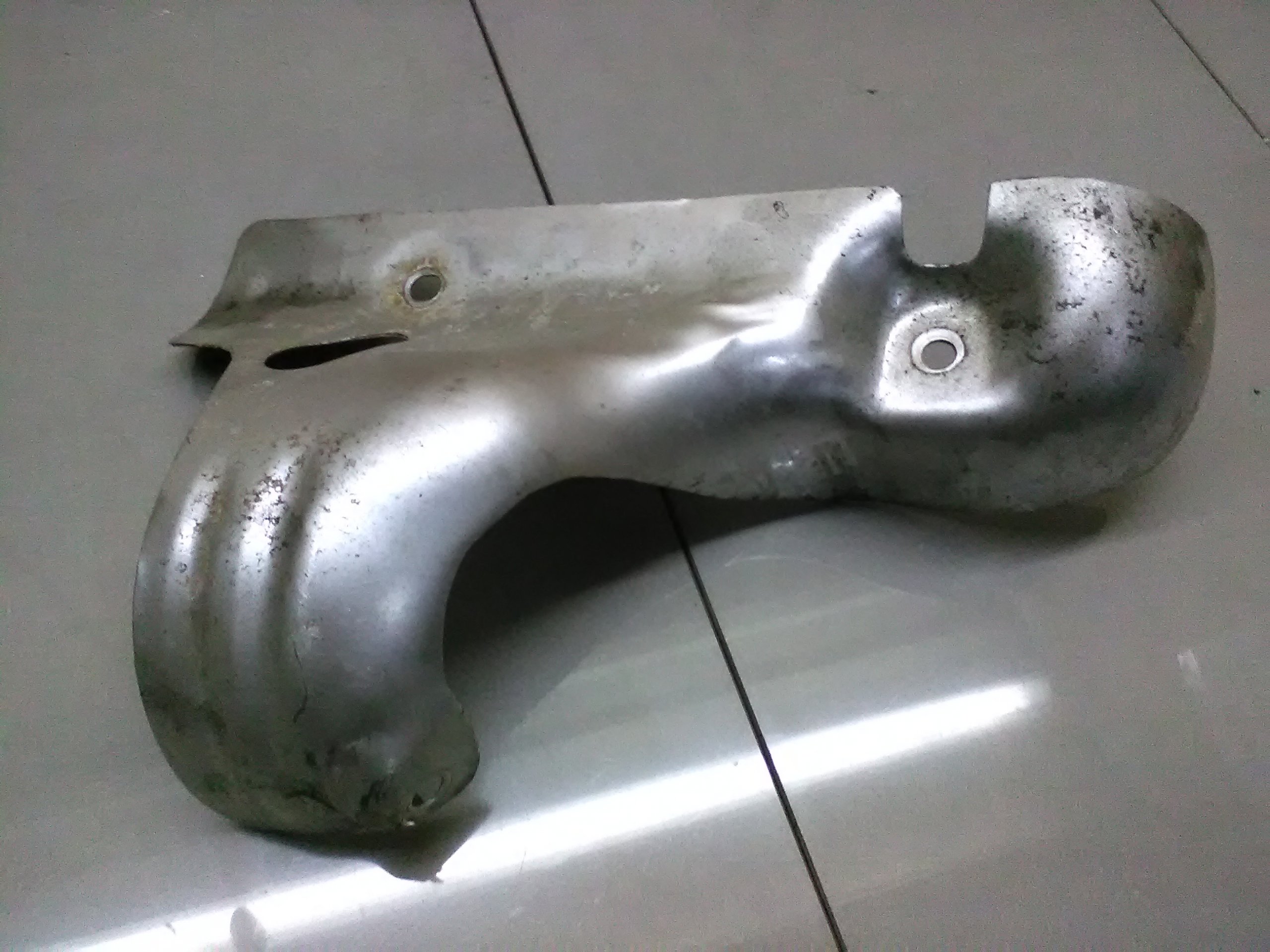 KIA CEED II OSŁONA TERMICZNA KOLEKTORA 2012-