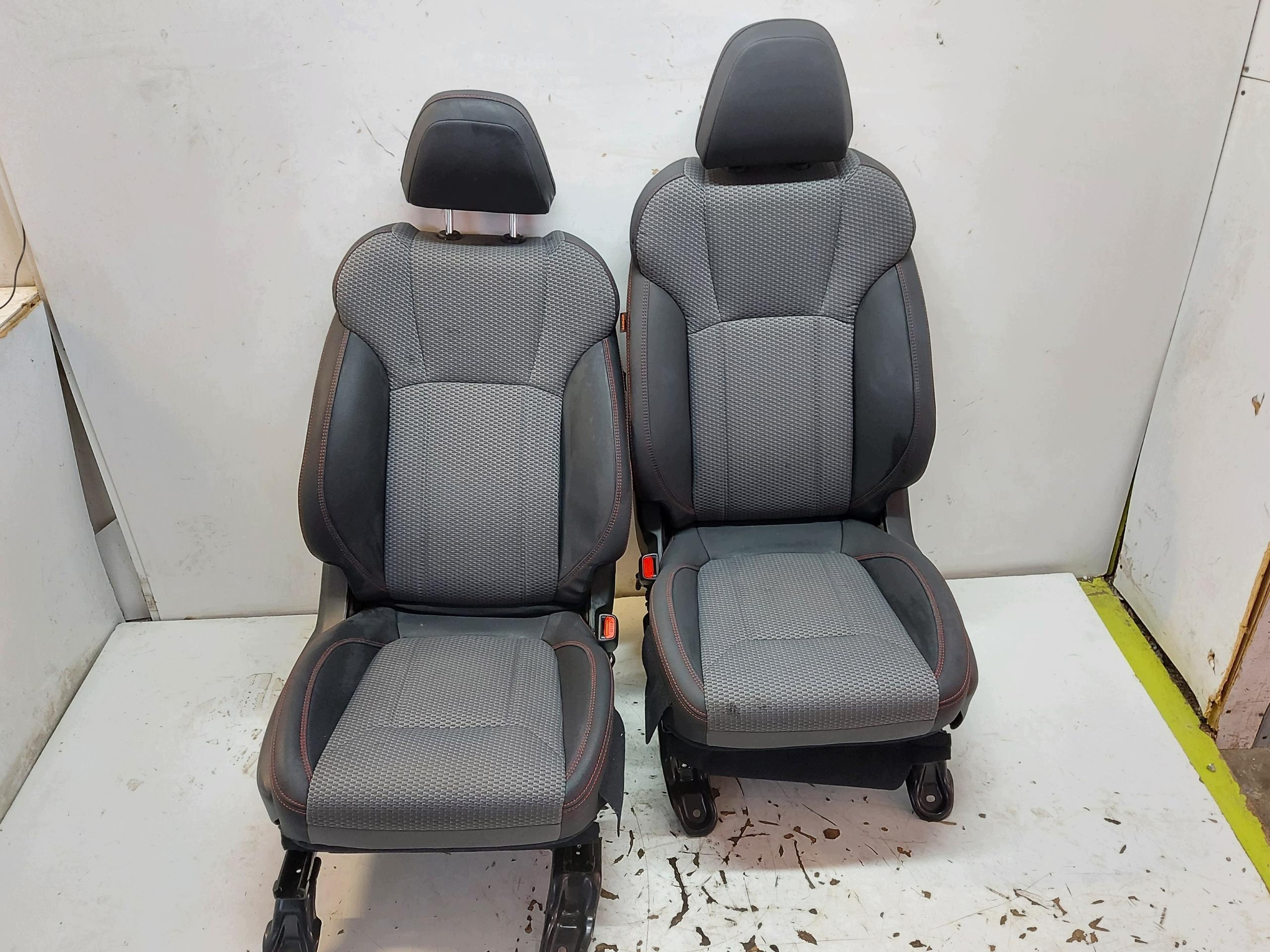 SUBARU Forester V SK LIFT Siège komplet