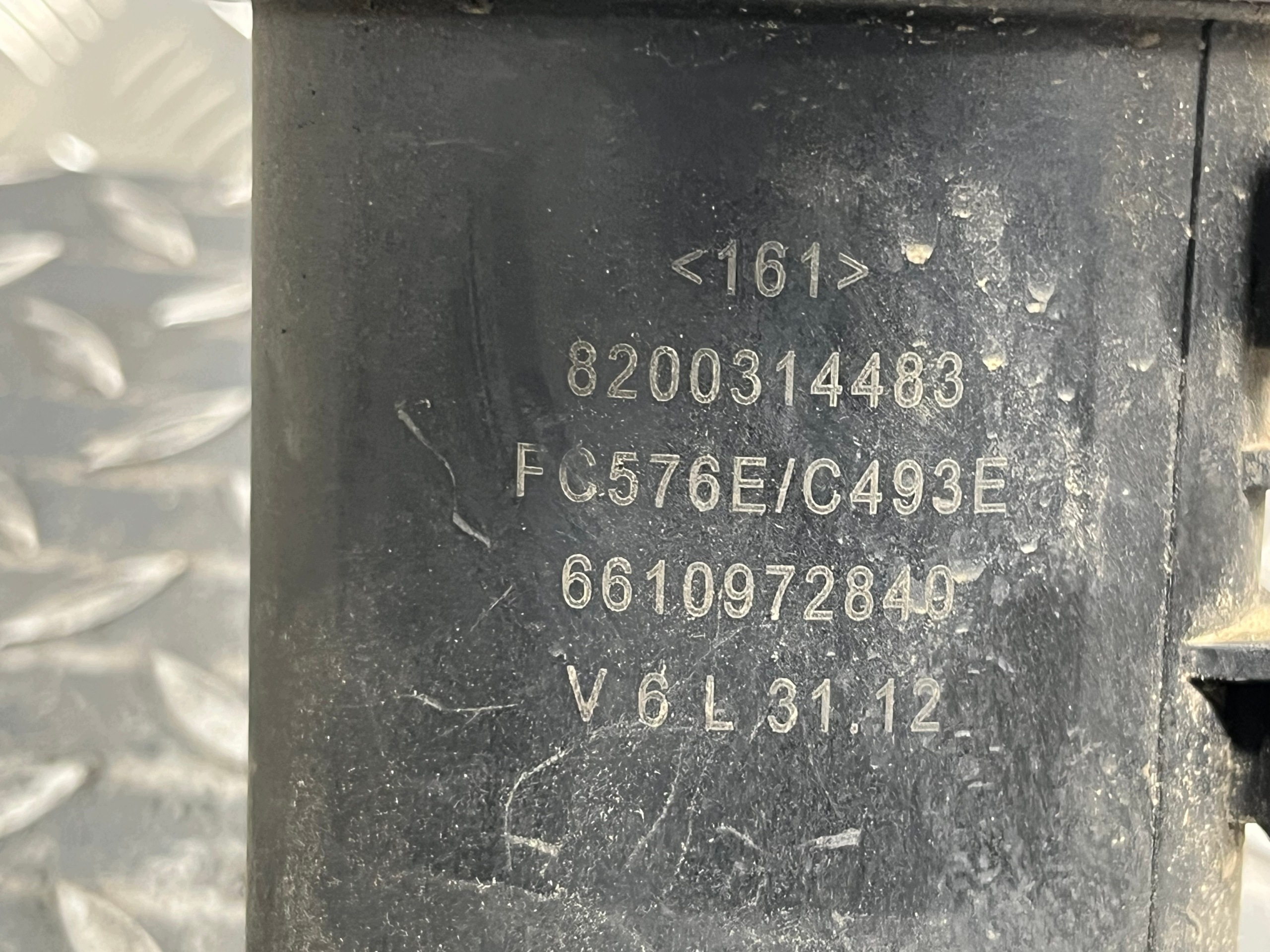 obal filtru paliva SUZUKI GRAND VITARA II 6610972840