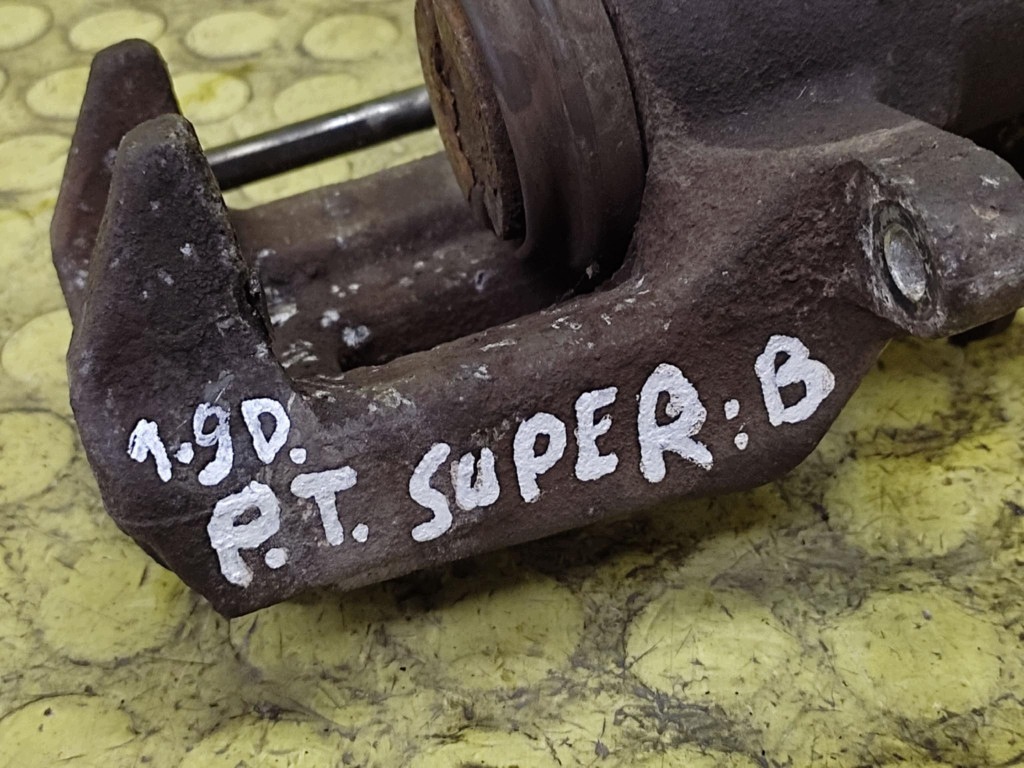 SKODA SUPERB 1.9 TDI caliper brake right rear part