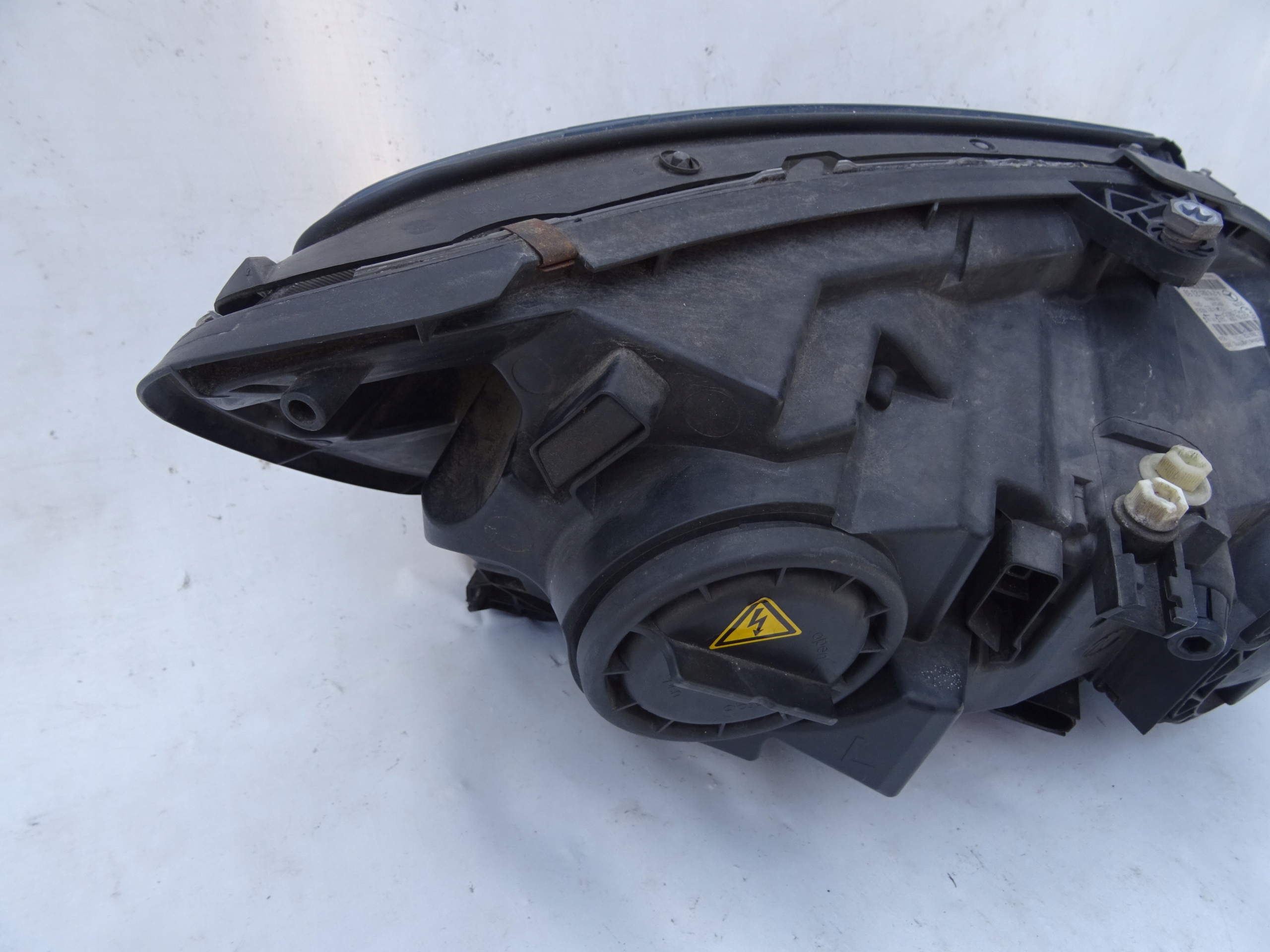 LAMPA REFLEKTOR LEWA XENON MERCEDES W216 CL Typ samochodu Samochody osobowe