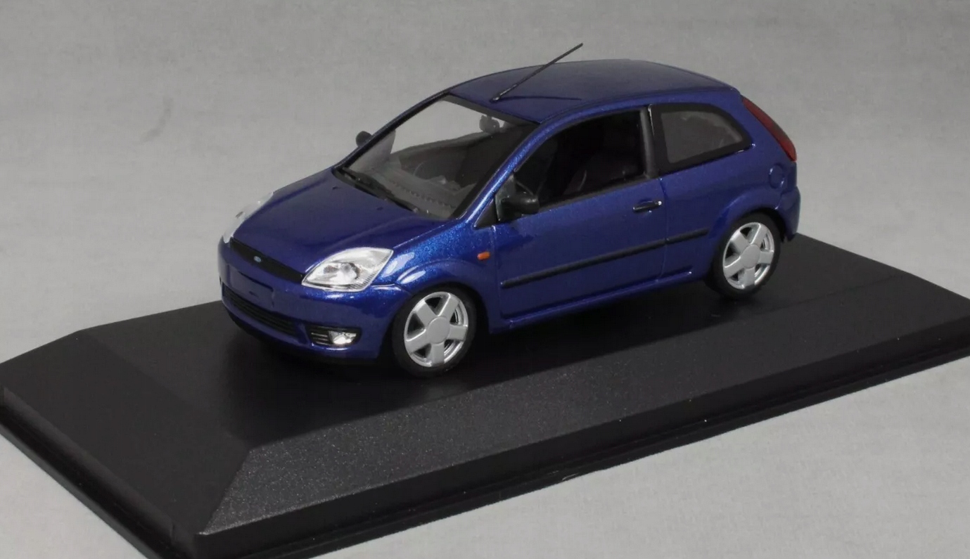 Ford Fiesta 2002 Blue Metallic 1:43 Maxichamps 940081121
