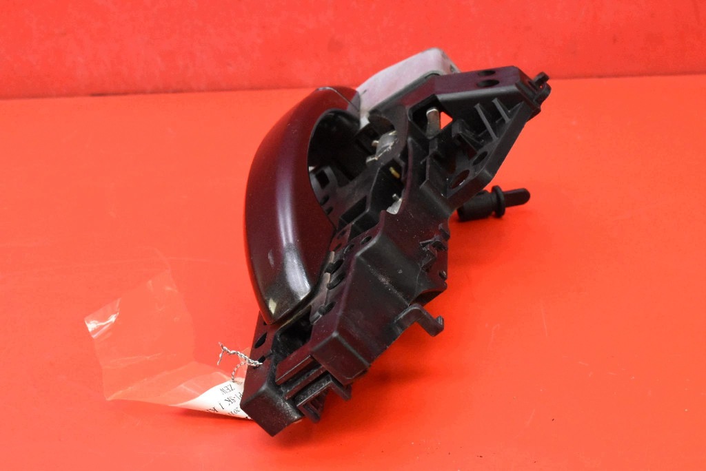 handle left front front LZ7L 8T01837885 AUDI A4 B8 LIFT 11-16