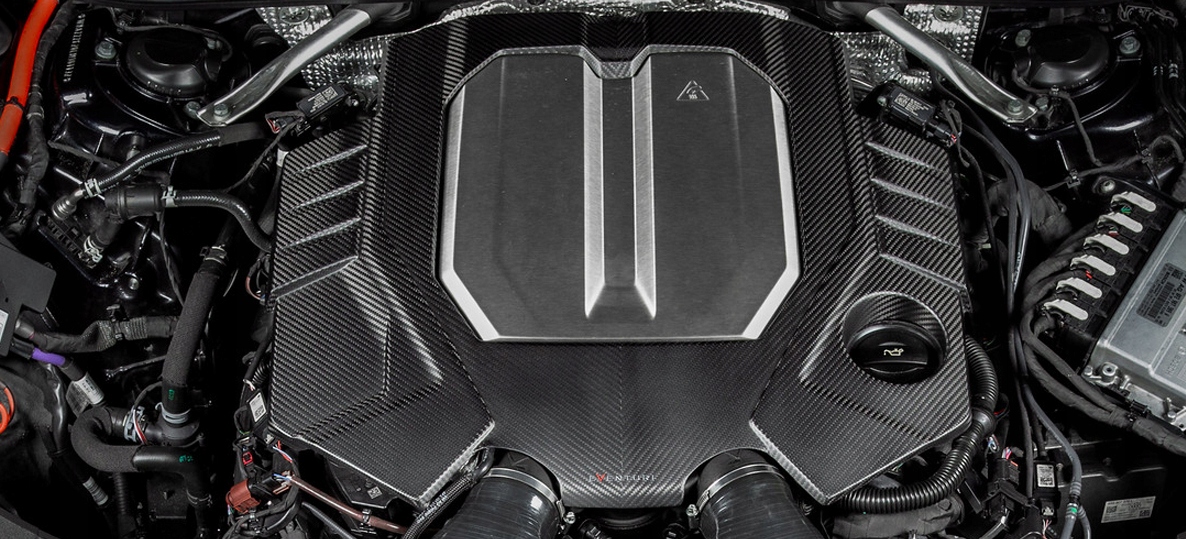 AUDI RS7 C8 4.0TT Black Carbon Engine Cover Matte EVENTURI Numer katalogowy części EVE-C8RS6-CFM-ENG