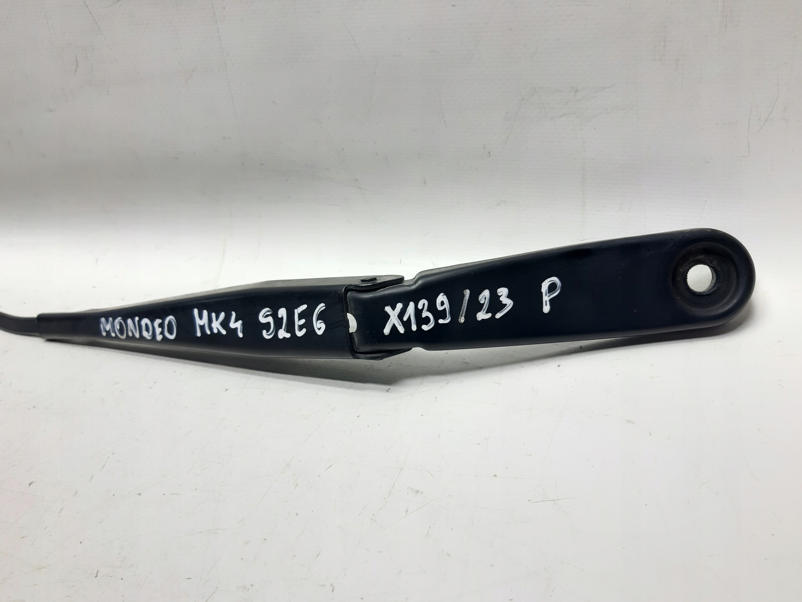 wiper arm right FORD MONDEO MK4 IV
