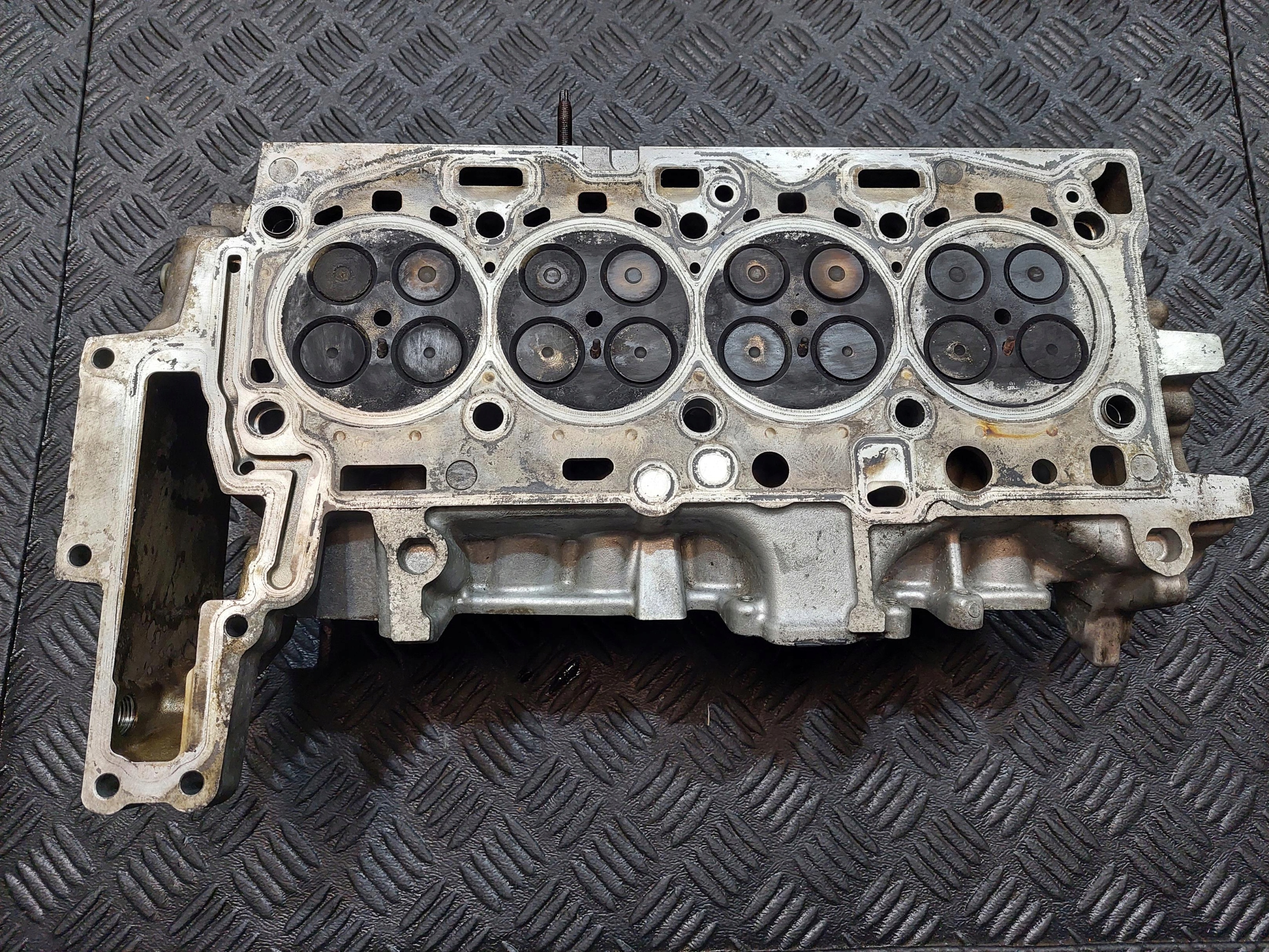 head. complete MINI COUPE Cooper SD R58 2.0D N47C20A 781260804