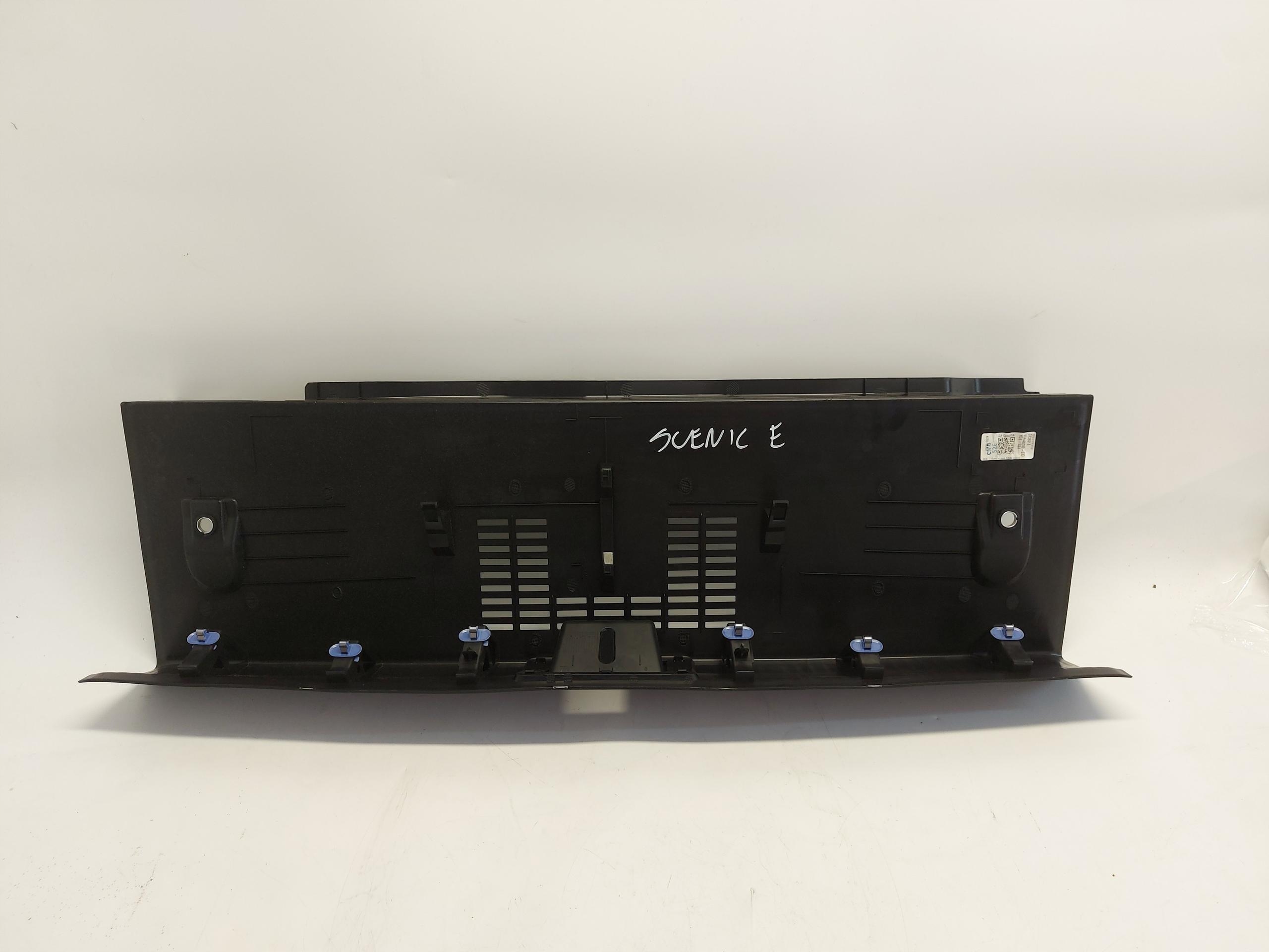 RENAULT Scenic E-Tech V 5 fedél pasa far 849204641R