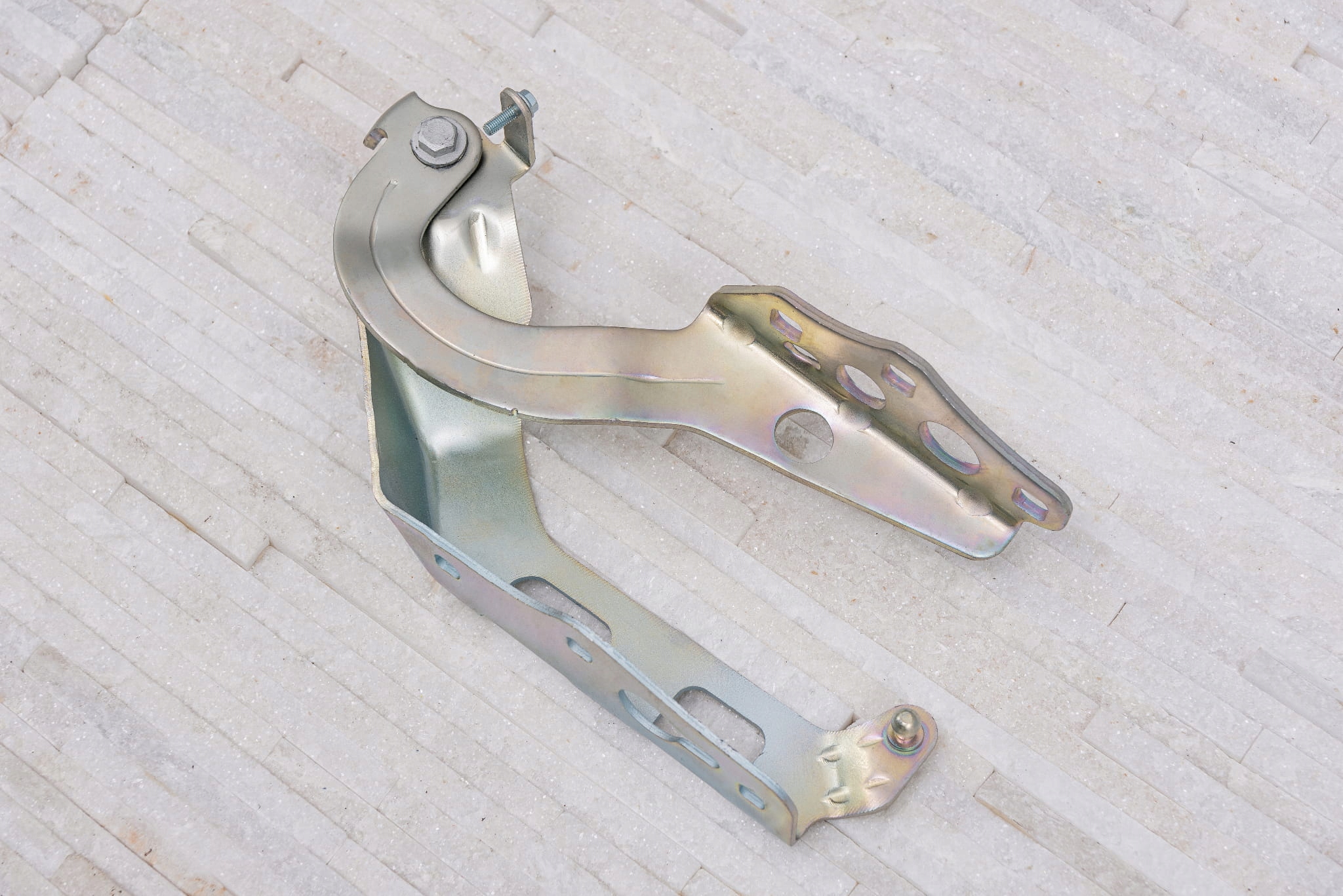 MERCEDES C W205 ZAWIAS POKRYWY MASKI A2058800628 Numer katalogowy oryginału 2058800628