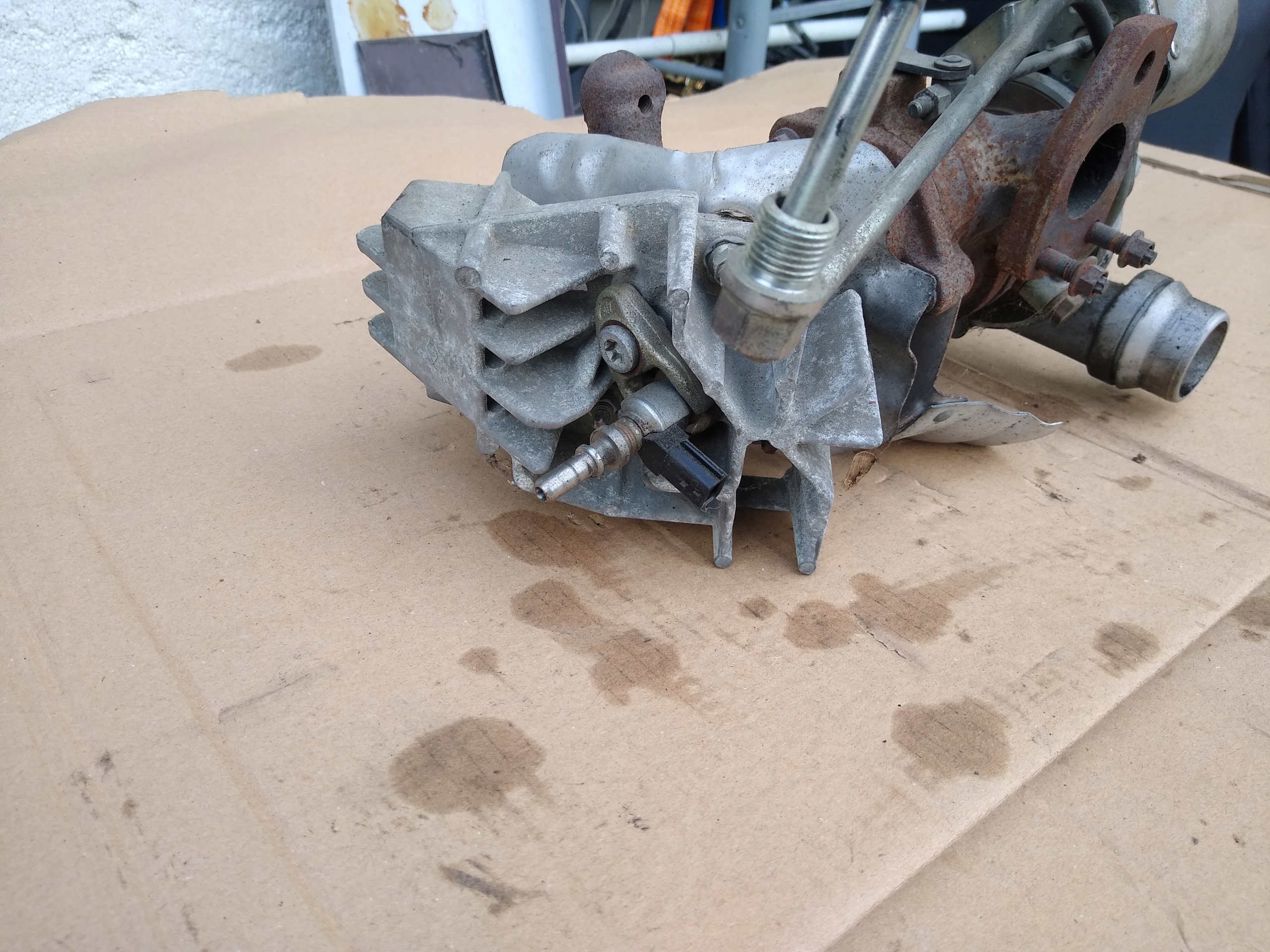 turbo 16448R 82728859 RENAULT 1,5 DCI
