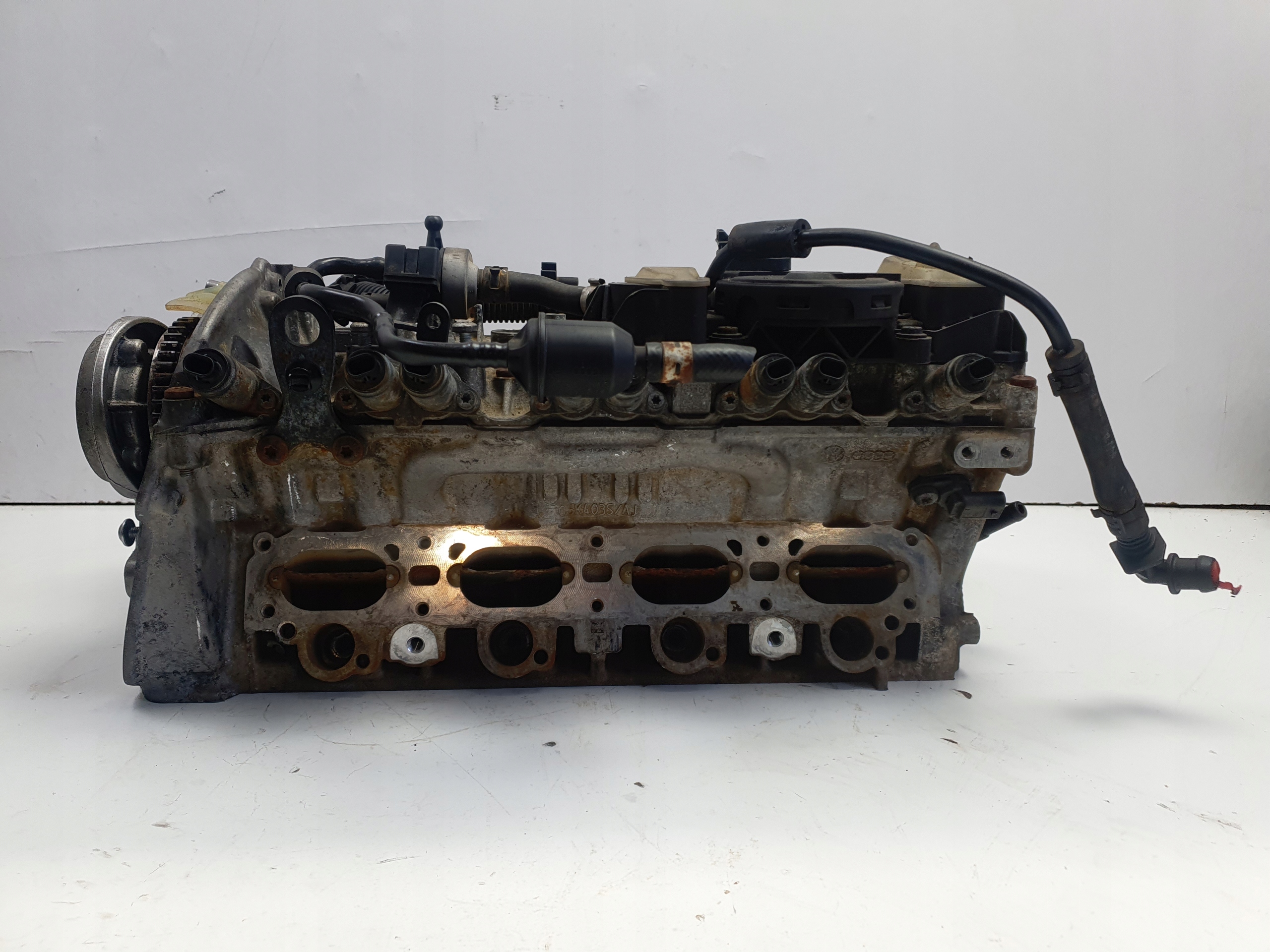 Audi A4 B9 2.0 TFSI GŁOWICA CYLINDRÓW 06K403S/AJ Jakość części (zgodnie z GVO) Q - oryginał z logo producenta części (OEM, OES)