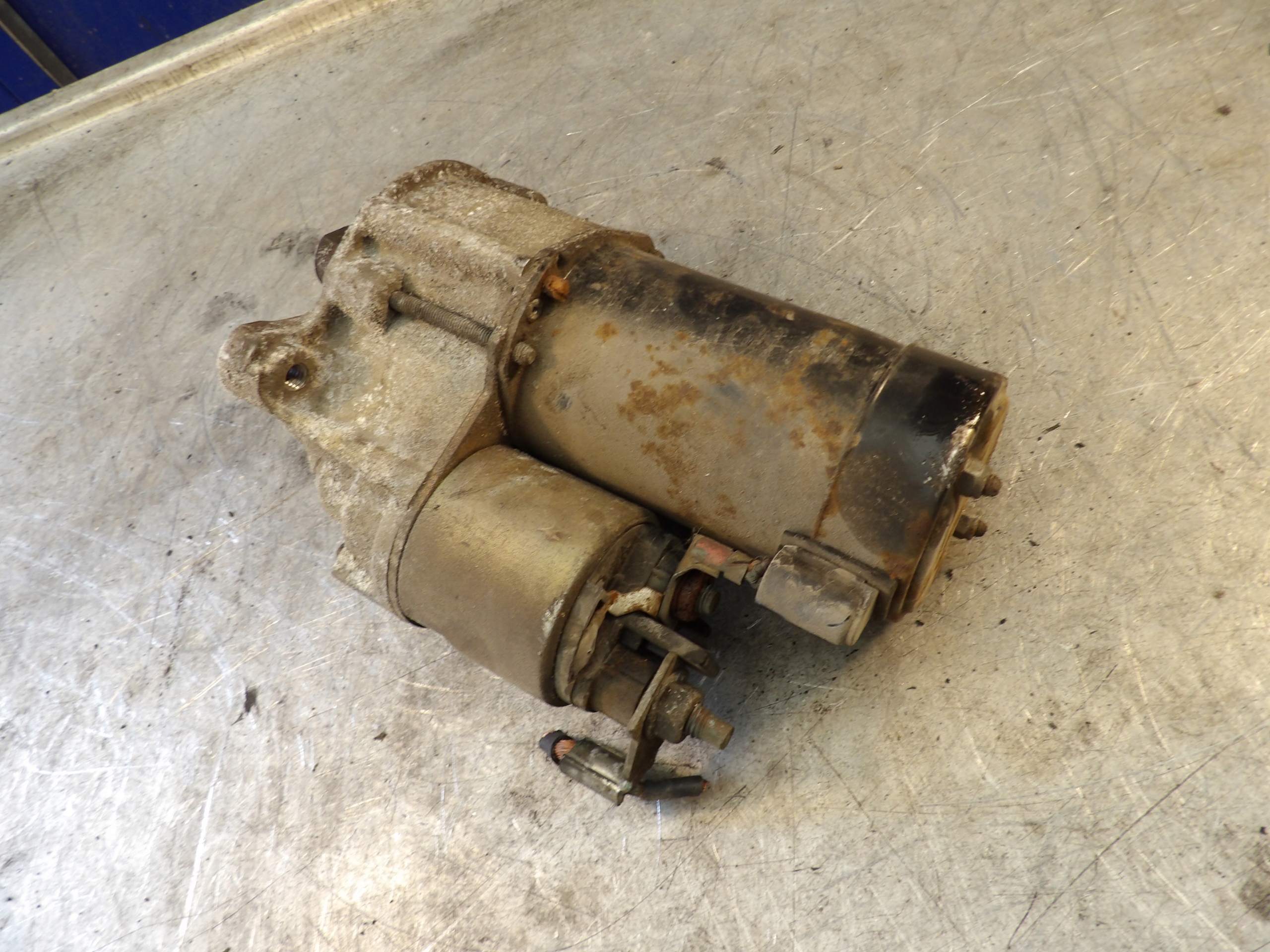 Peugeot 206 starter D6RA572