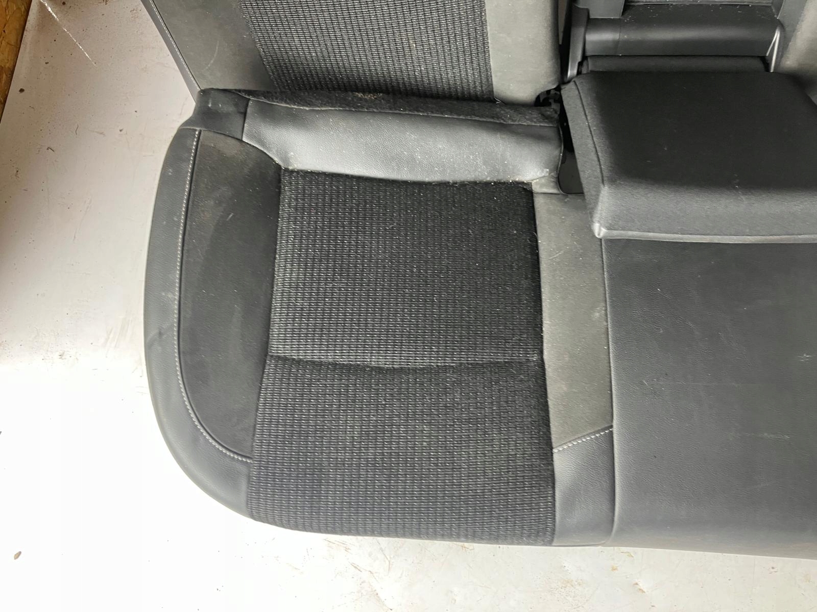 Sitz CITROEN C4 II B7 Halbleder