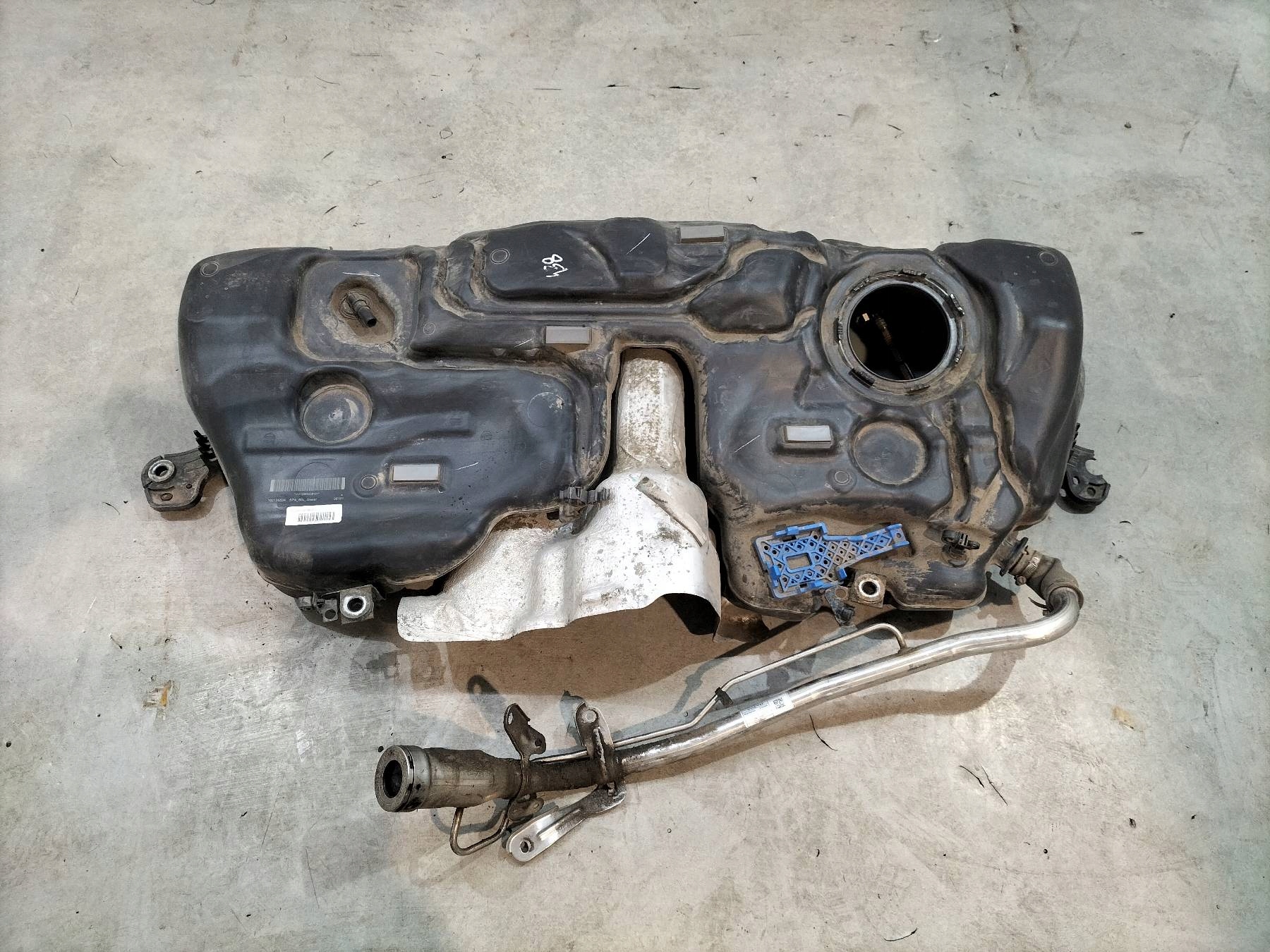 tank 2.0 D AWD 31478590 Volvo V60 II (2018- )