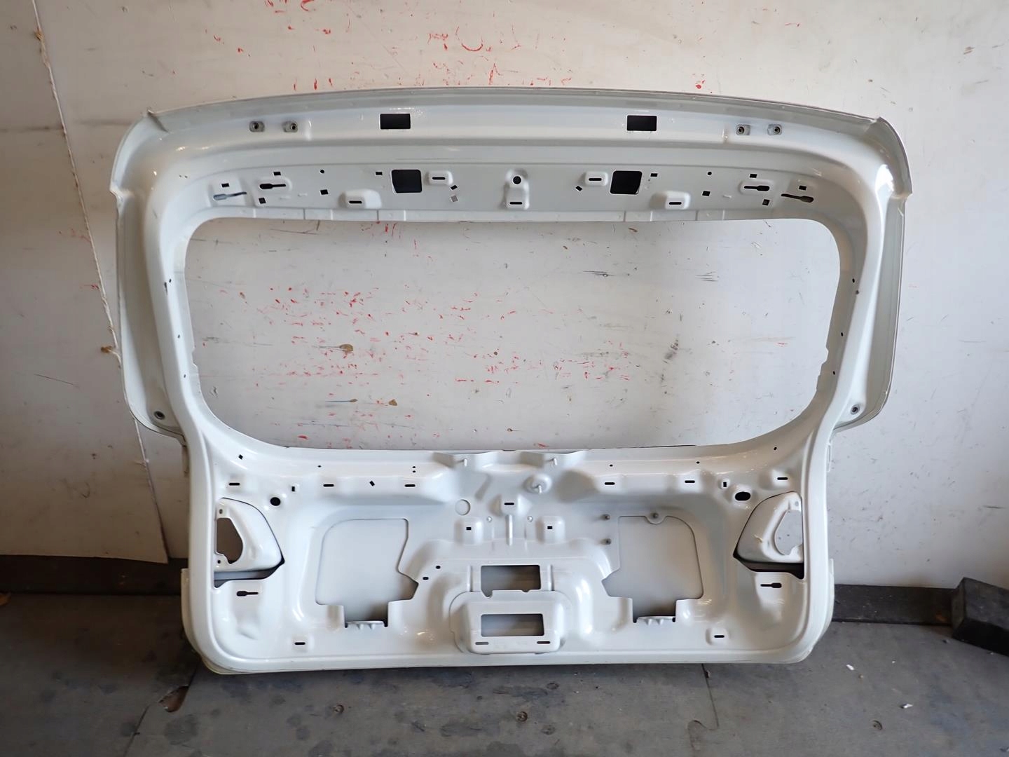 trunk door VW TIGUAN 2007-2015 5N