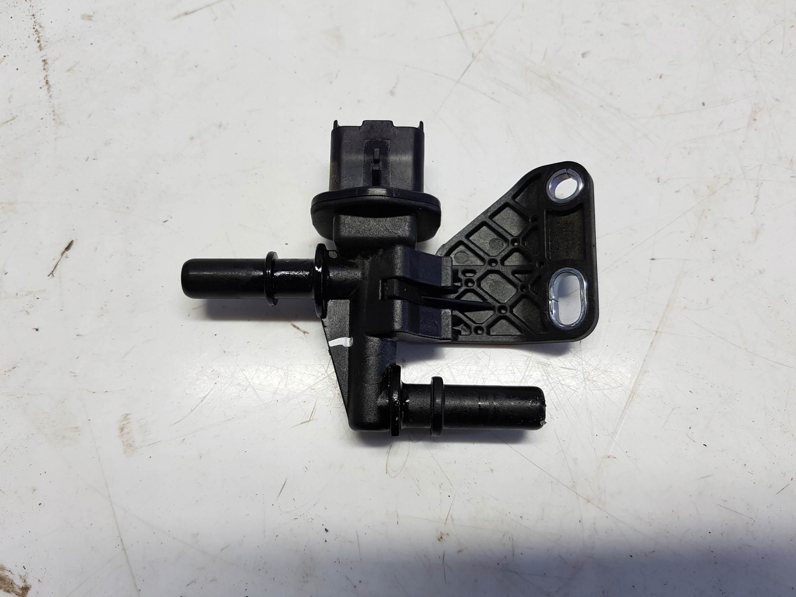FORD RANGER IV V 2021 sensor trojnik clutch 2.0