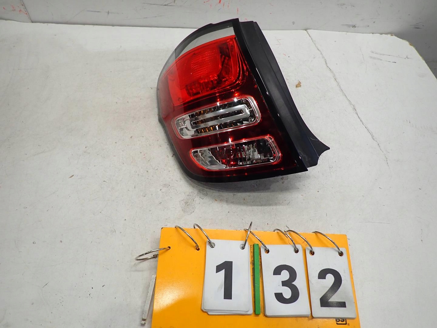 light rear part rear left CITROEN C3 II 2009- 9803928880