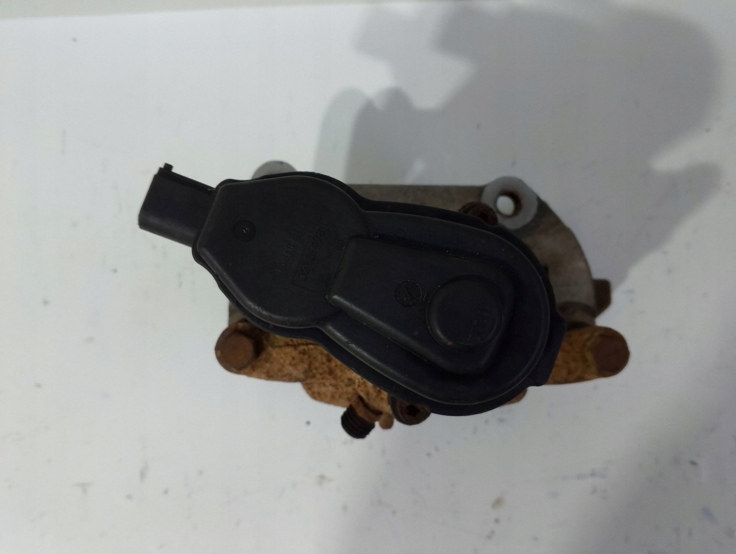 Audi A4 S4 B8 8K caliper right rear 32335478F (B251)