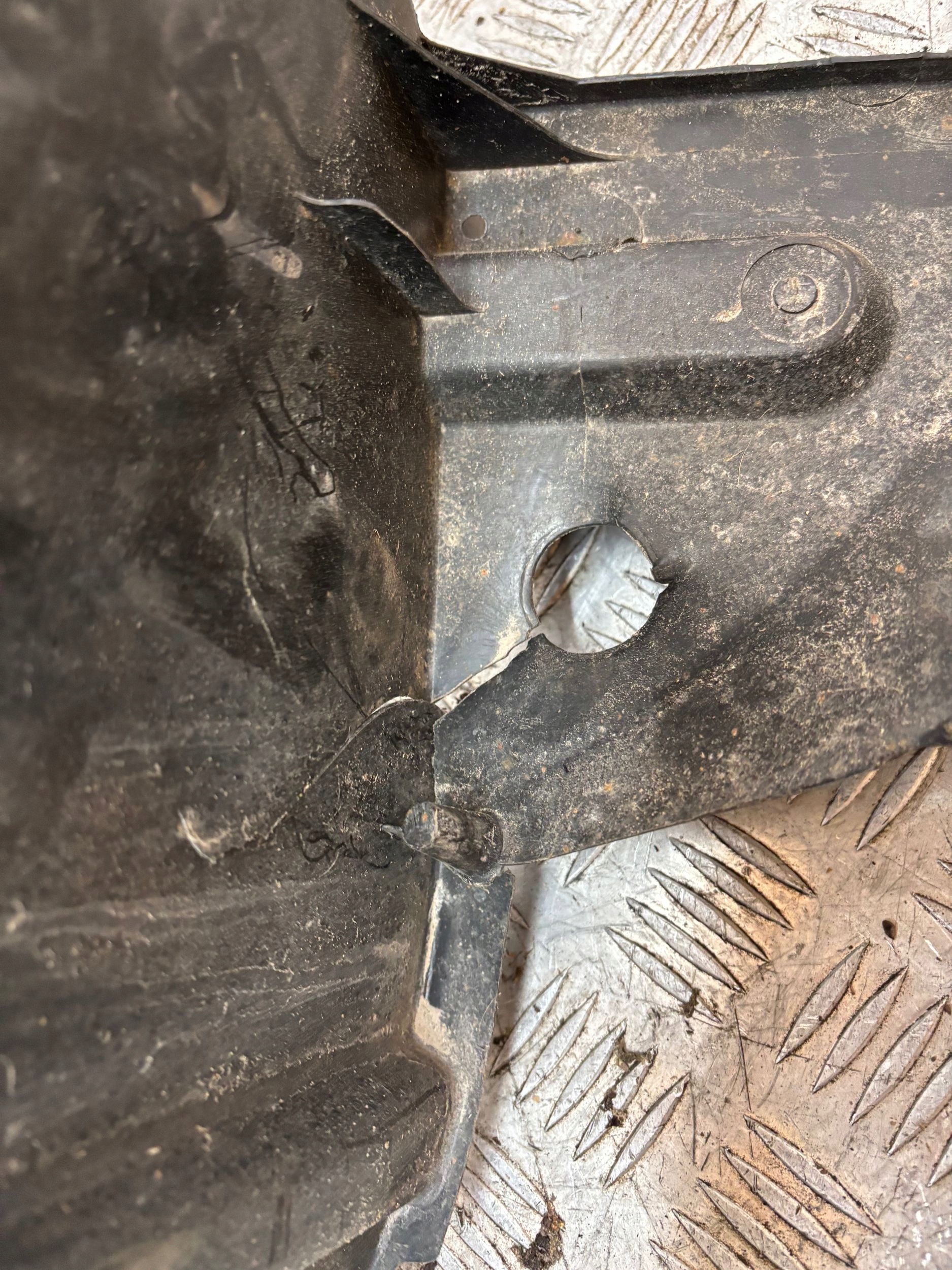 mudguard front front right FIAT SEDICI