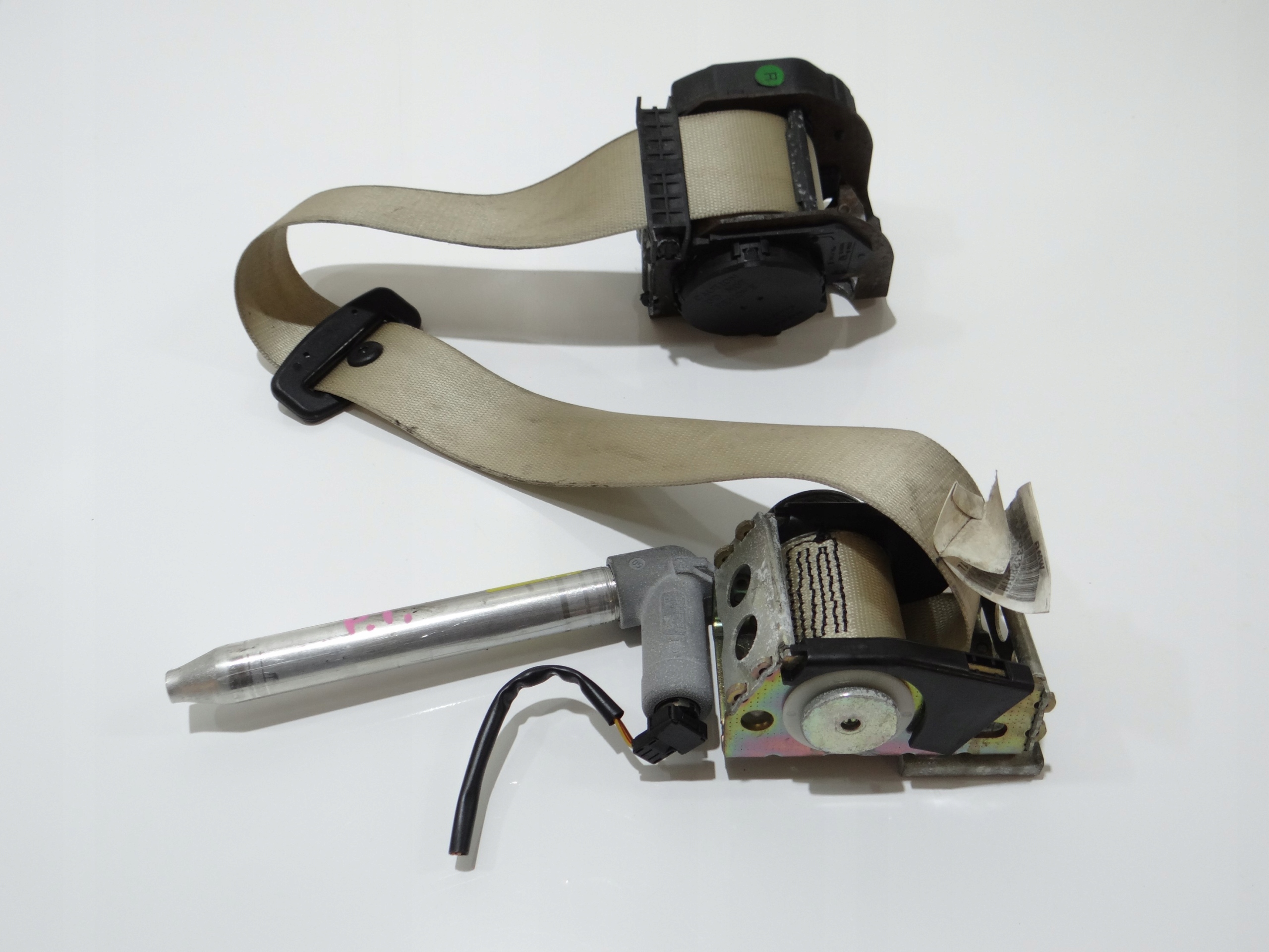 Gurten Sicherheits rechts heck BMW E65 LCI 7153328