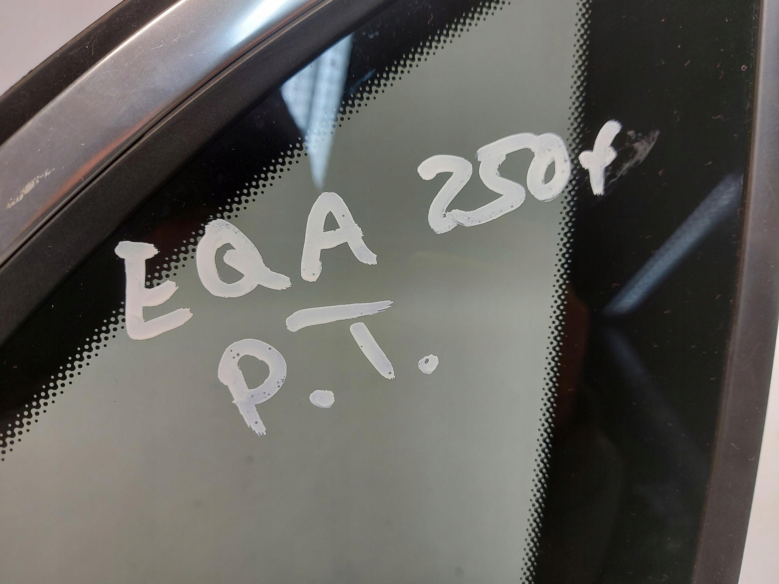 Mercedes EQA 250+ W243 window bodywork right rear part