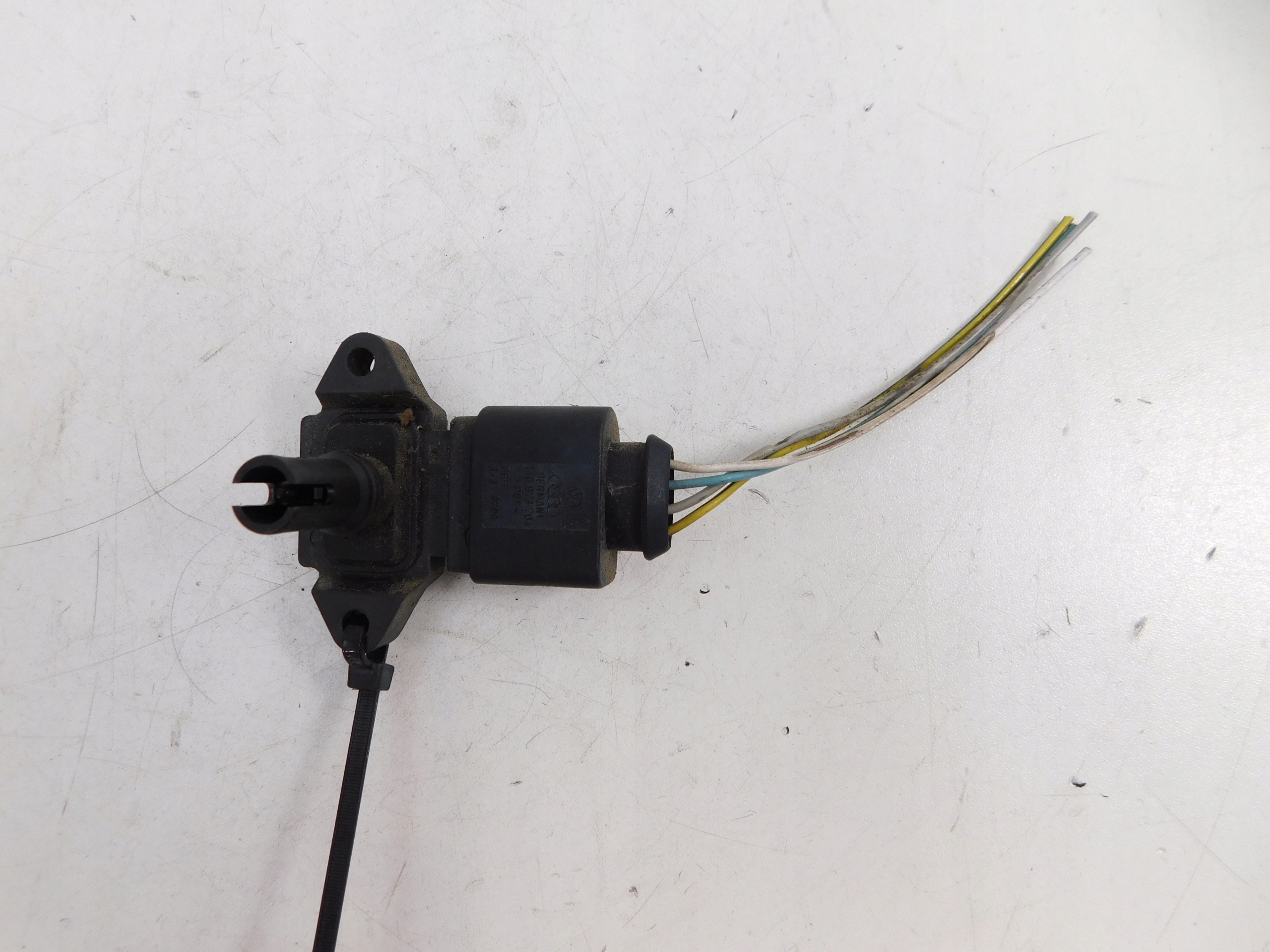 PEUGEOT ELYSTAR 125 ДАТЧИК