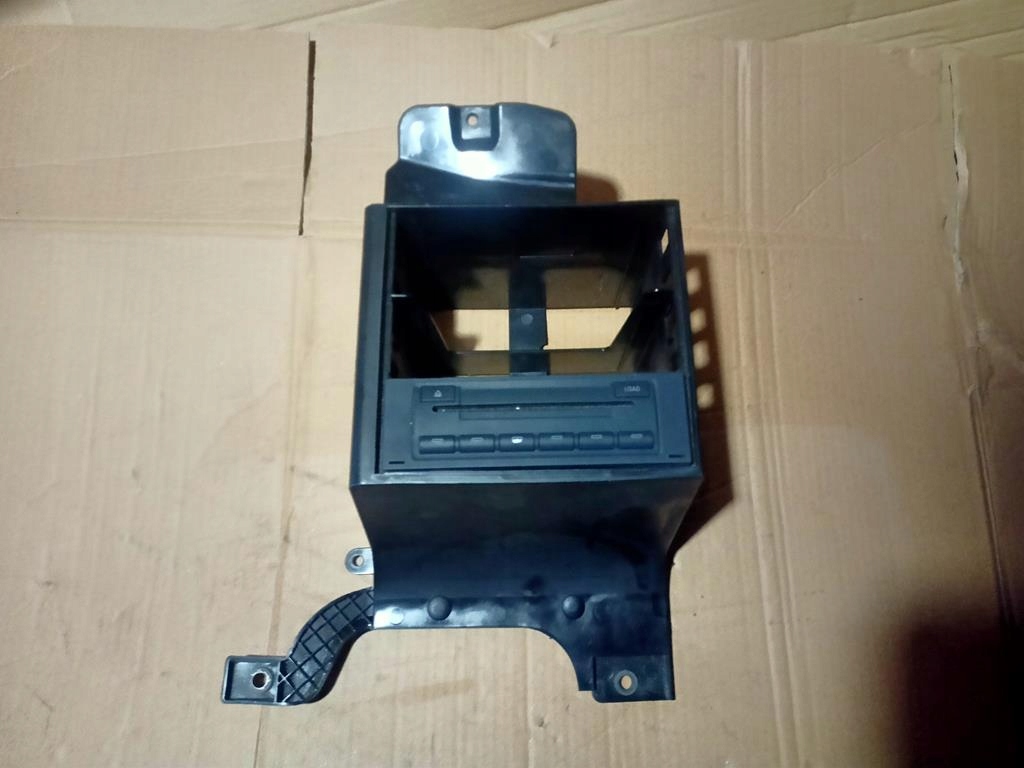 ZMIENIARKA RAMKA STELAŻ OBUDOWA SKODA OCTAVIA II