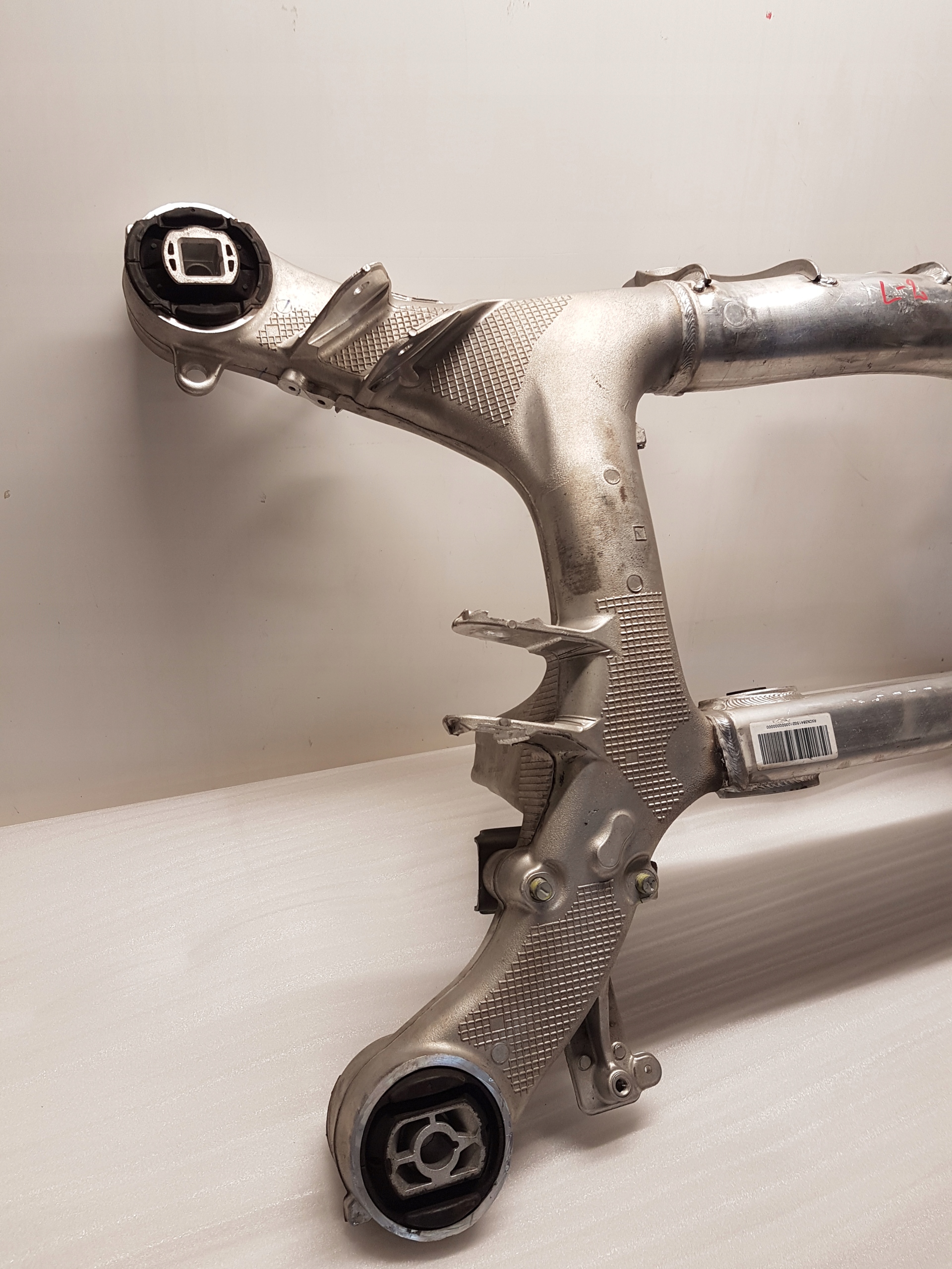 axle beam subframe BMW G31 G32 6866423