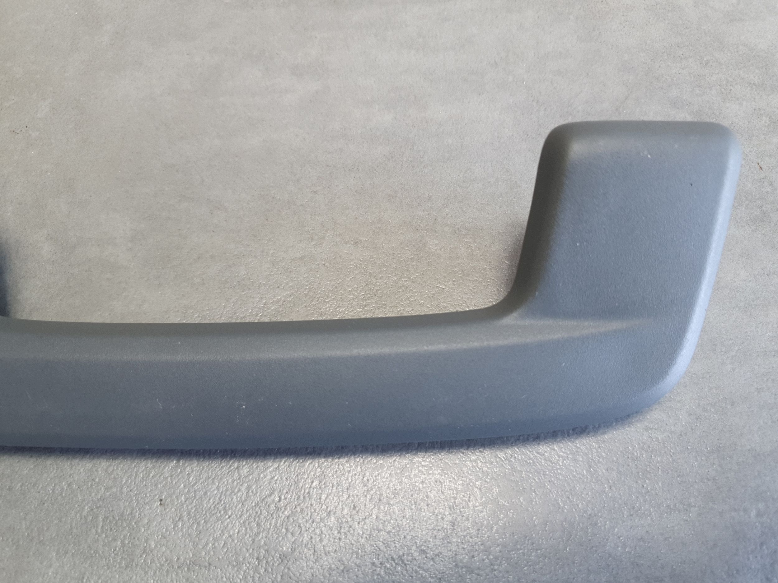 Audi A3 8Y lift handle sufitowa front 8Y0857607