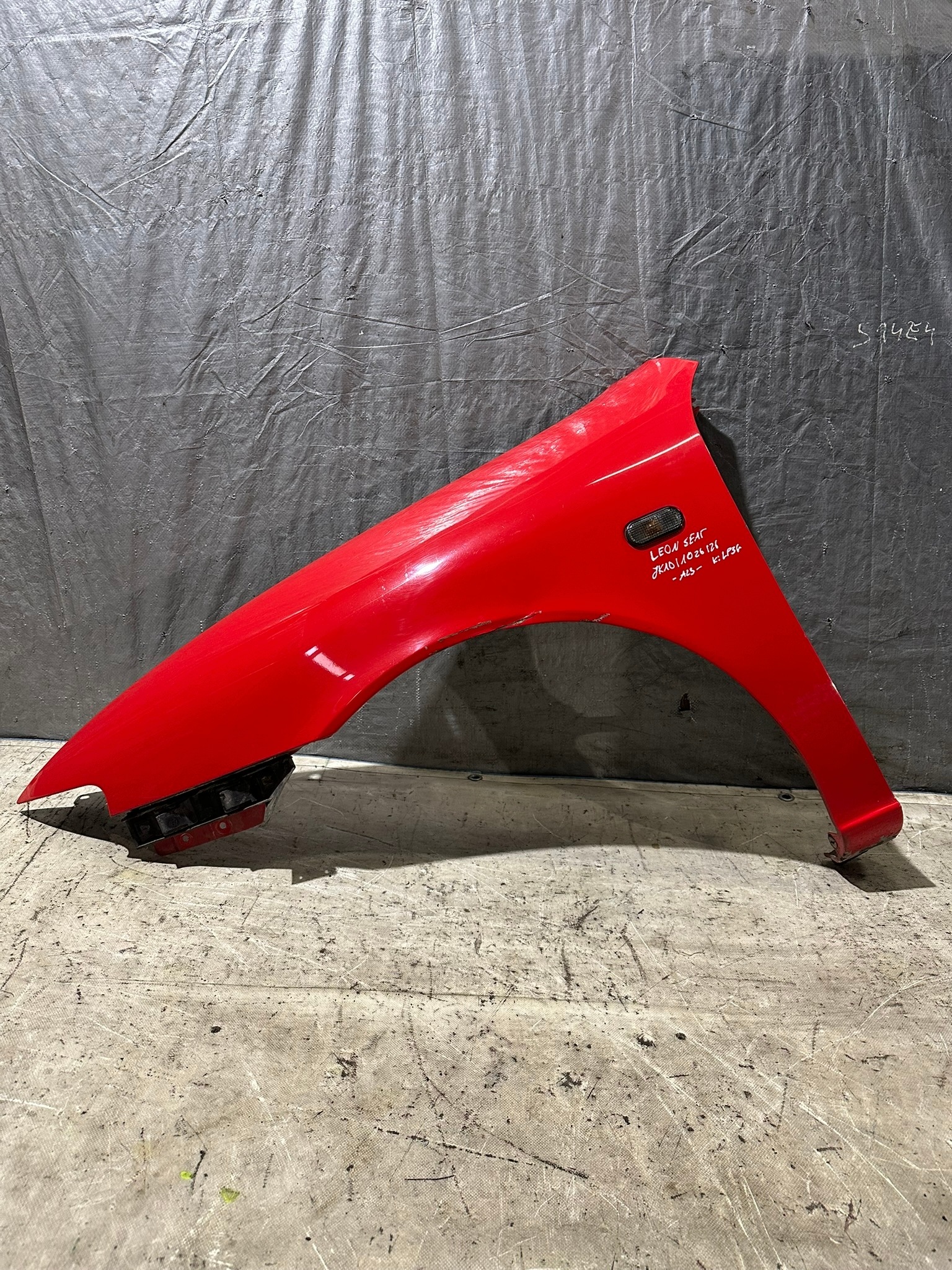 fender left front SEAT LEON LP3G