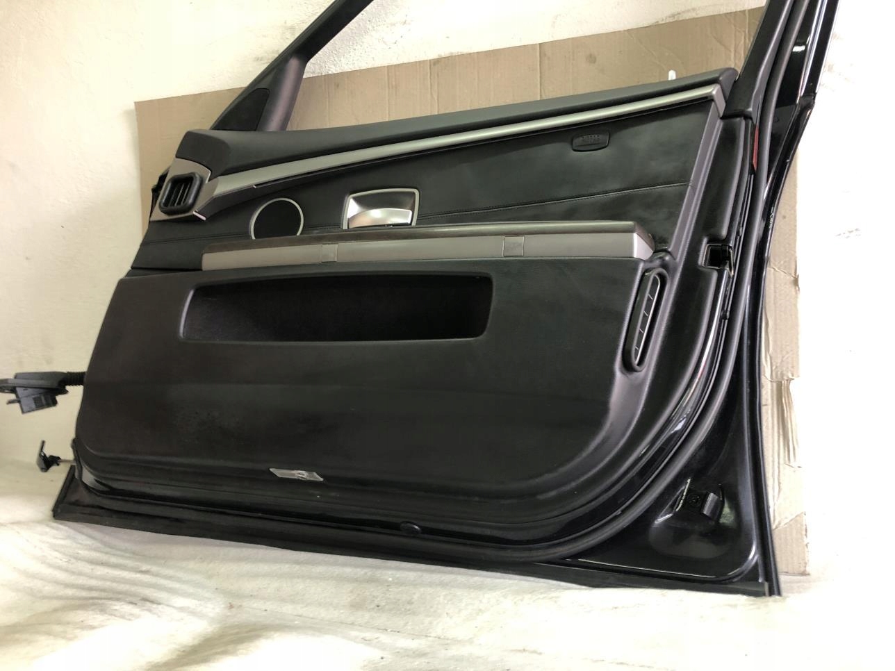 дверь Комплектная правая передняя BMW E65 рестайлинг 475/9