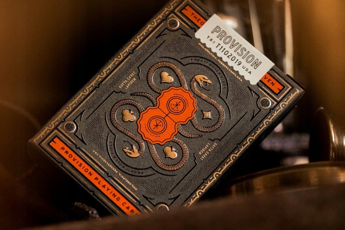 GRA KARCIANA Karty BICYCLE Provisions WYTRZYMAŁE Czas rozgrywki Dłuższy niż 2 godziny