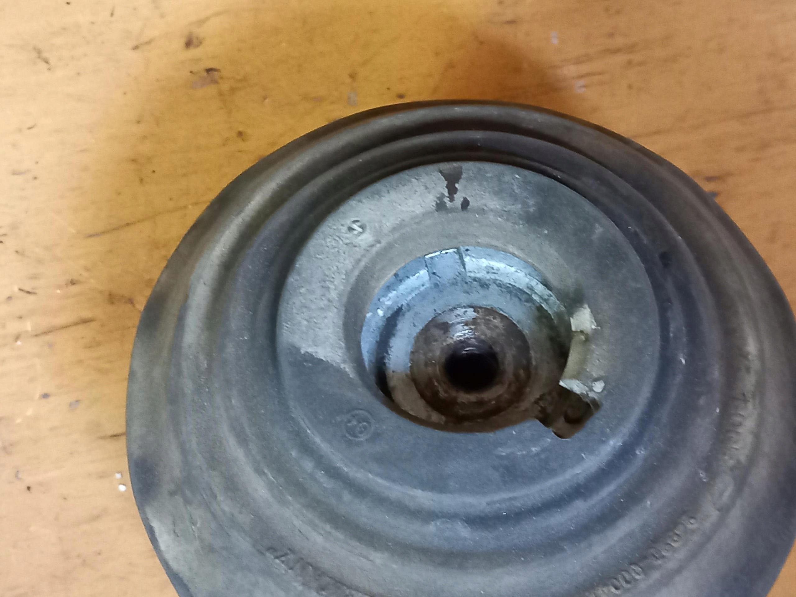 engine mount MERCEDES E-KLASA W211 3.0 V6 CDI A2302400117 02-09