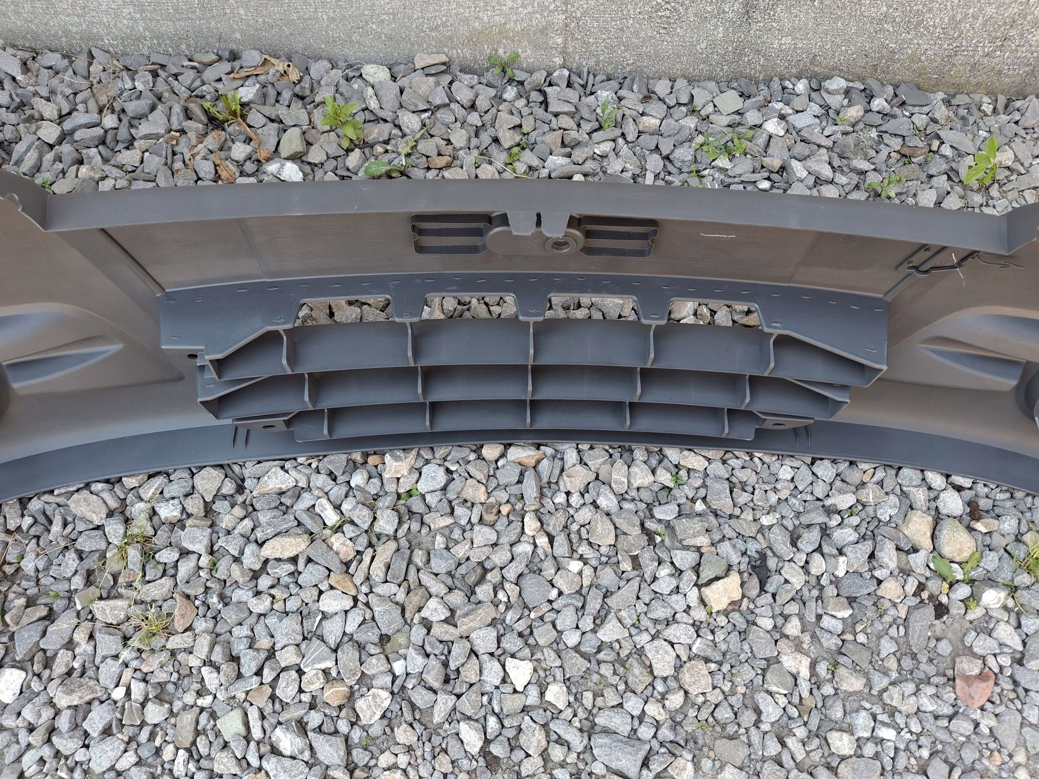 Frontstoßstange OPEL VIVARO A LIFT 2006R->