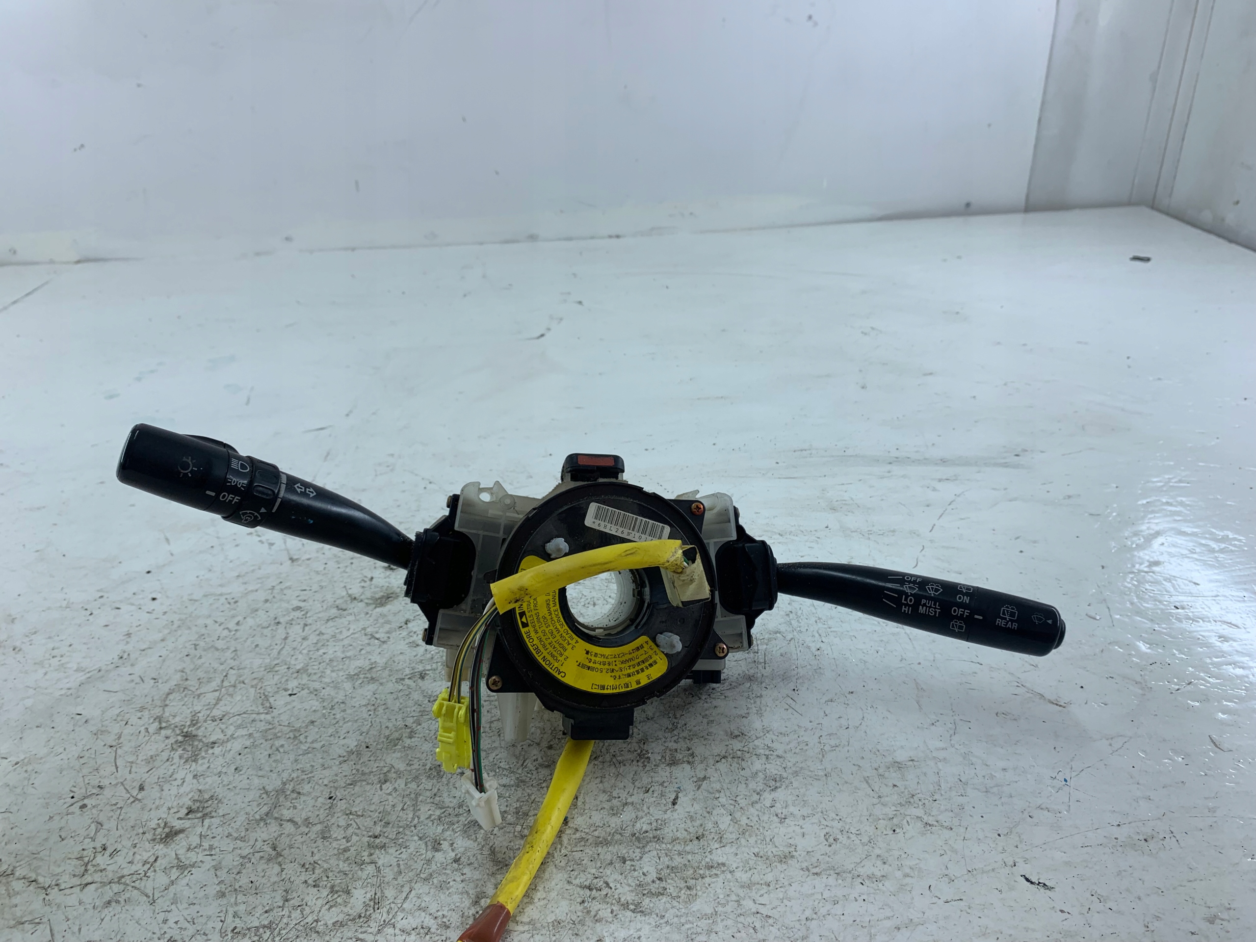 SUBARU FORESTER e DEVIO LUCI TERGICRISTALLO TERGI 83111FC07