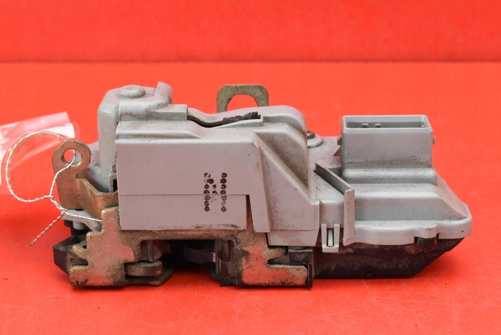 lock door right front front EU PEUGEOT 306 1 and 3D HB 93-97