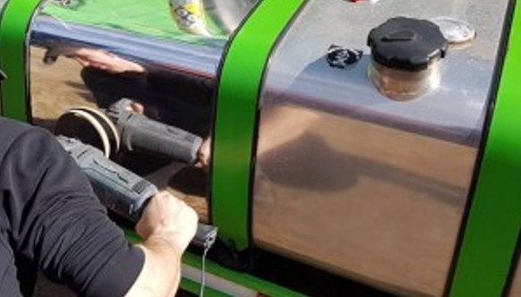 PASTA POLERSKA DO POLEROWANIA ZIELONA STAL INOX ALUMINIUM NA LUSTRO EAN (GTIN) 5906455444558