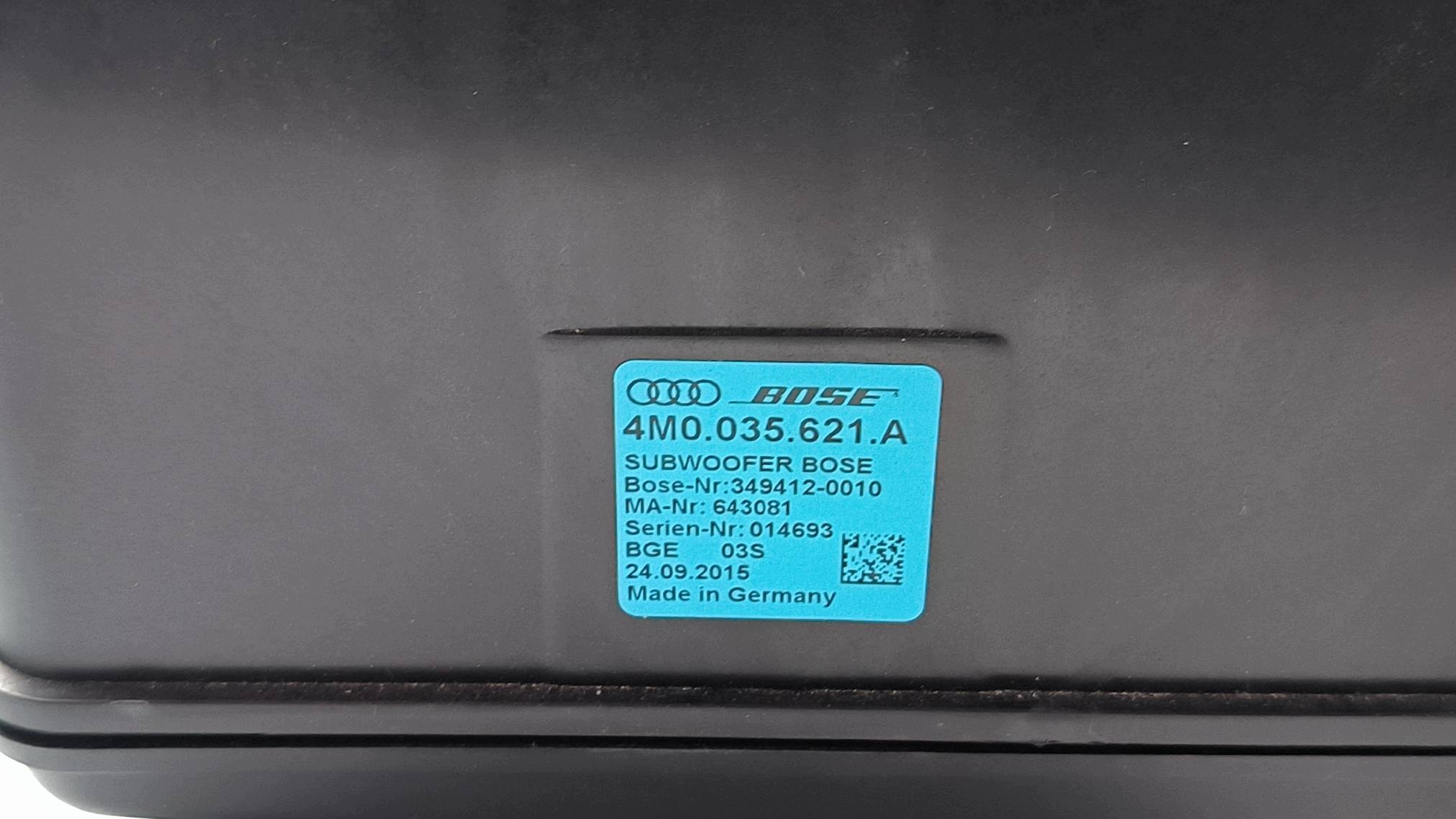 SUBWOOFER 4M0035621A AUDI Q7 II 4M