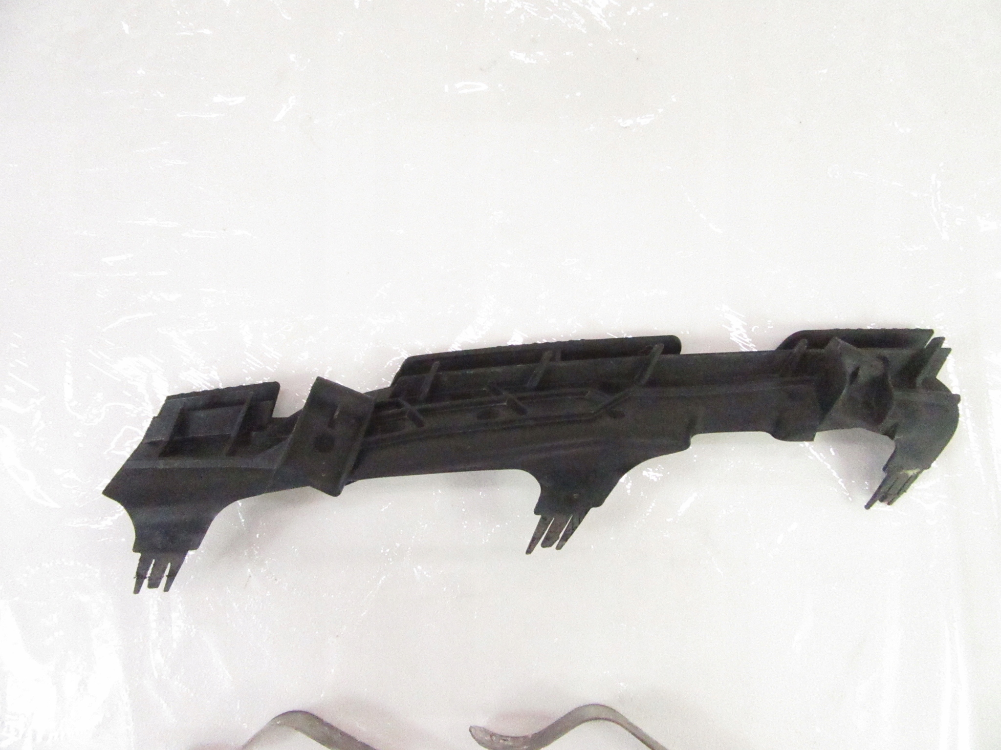 bracket support holder reflektora lights BMW 7 G11 G12 2015-2019r. right