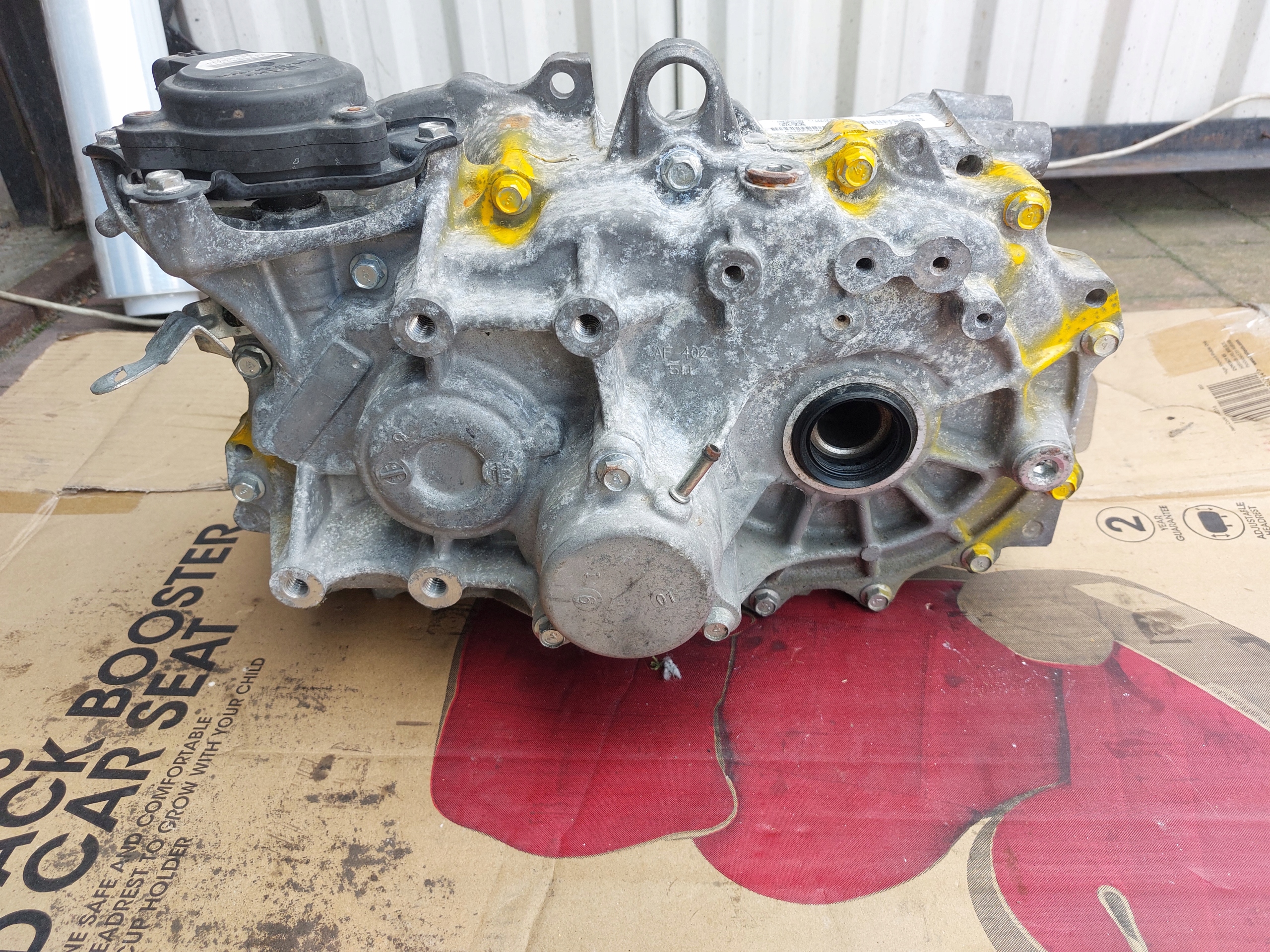Převodovka NISSAN LEAF a 16r