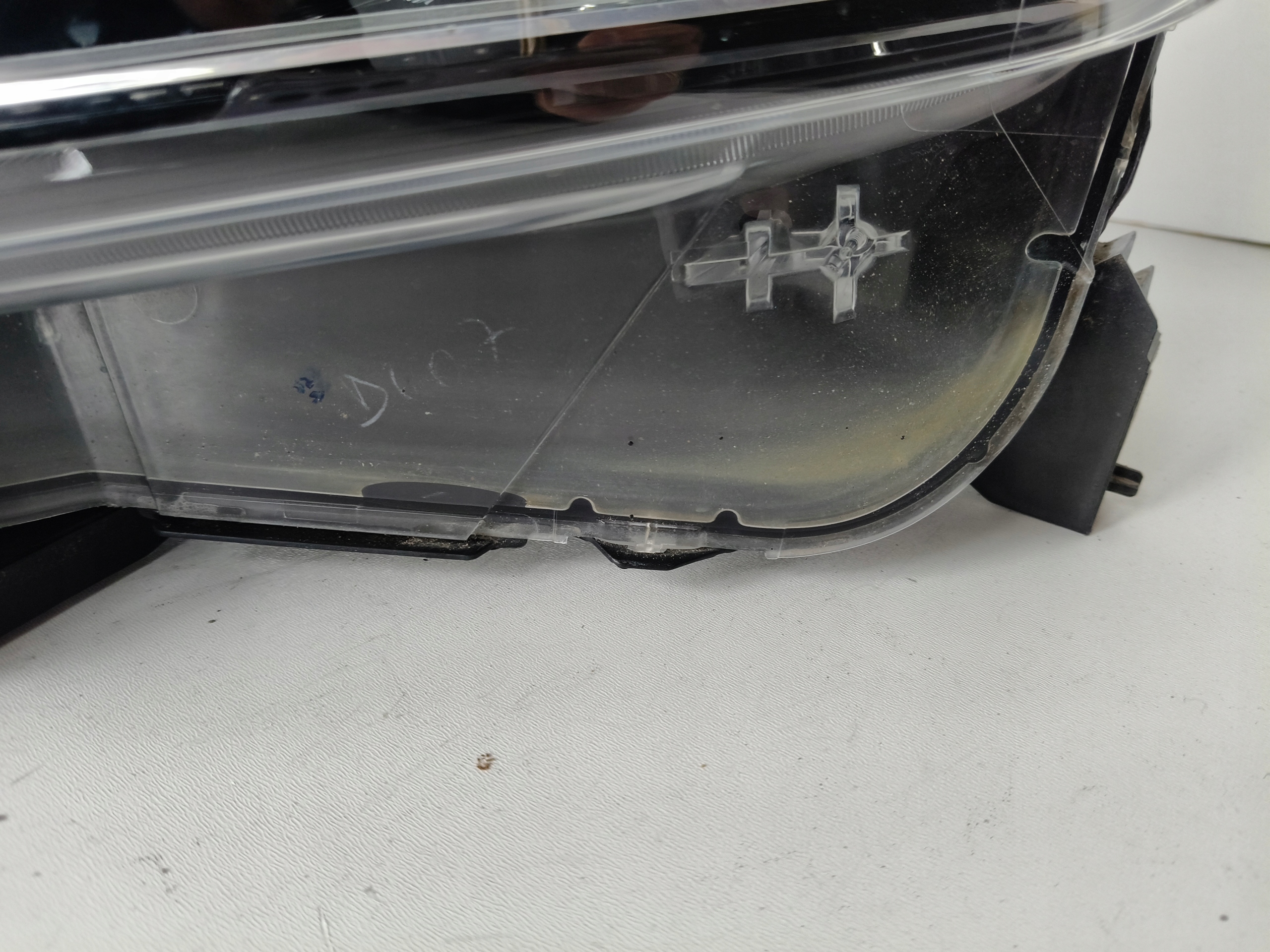 light left REFLEKTOR NISSAN QASHQAI II 17- LIFT LED