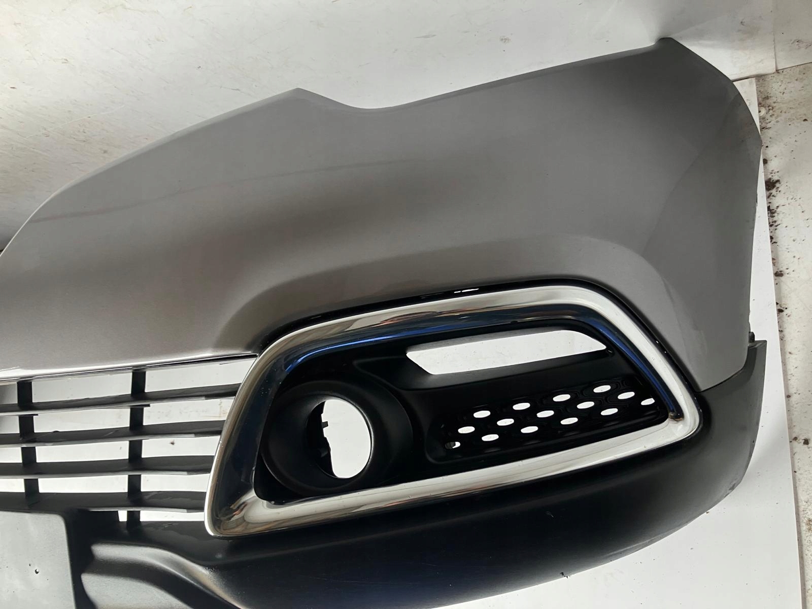 bumper front RENAULT CAPTUR and TEKNG CHROM